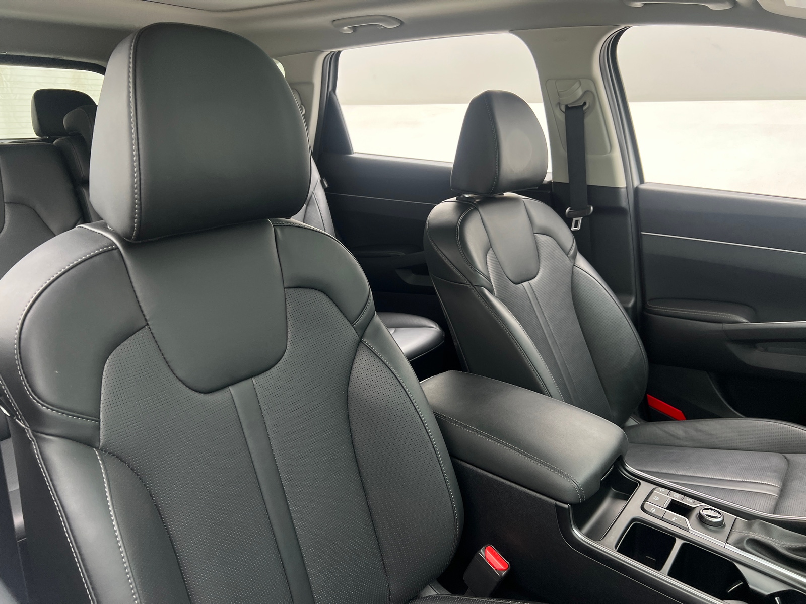 Thumbnail: 2025 Kia Sorento - 2
