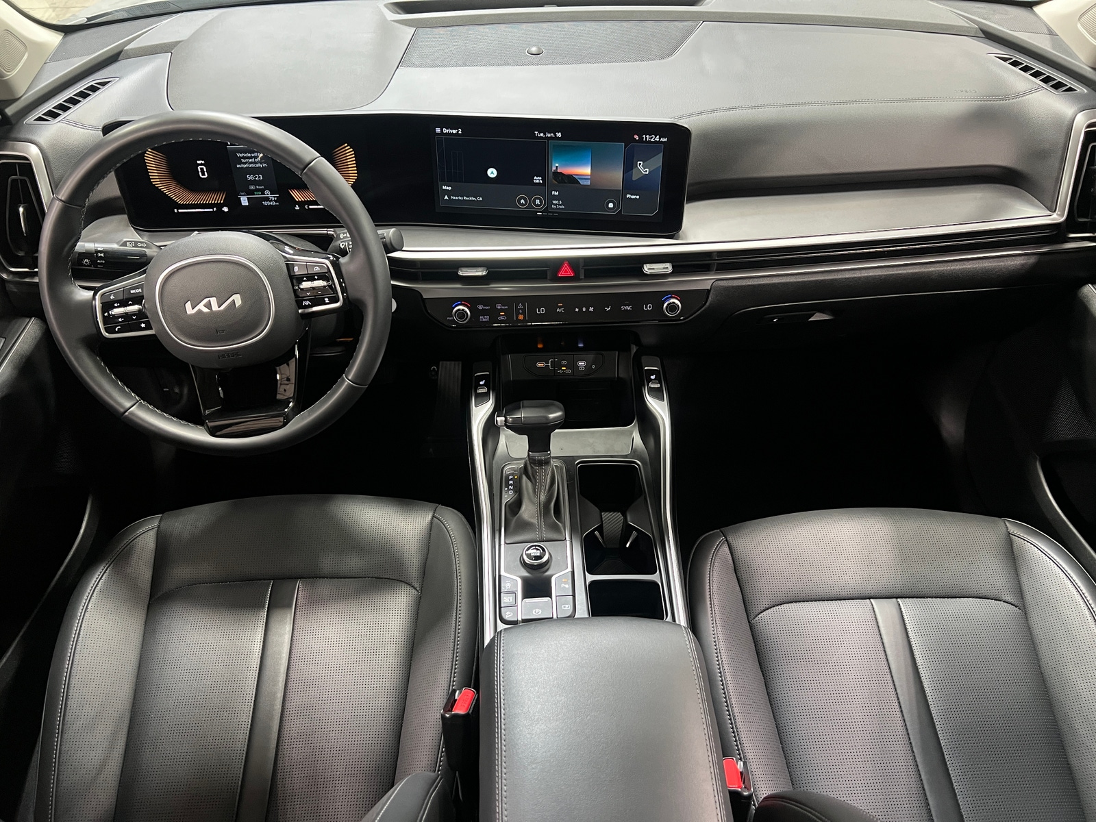 Thumbnail: 2025 Kia Sorento - 3