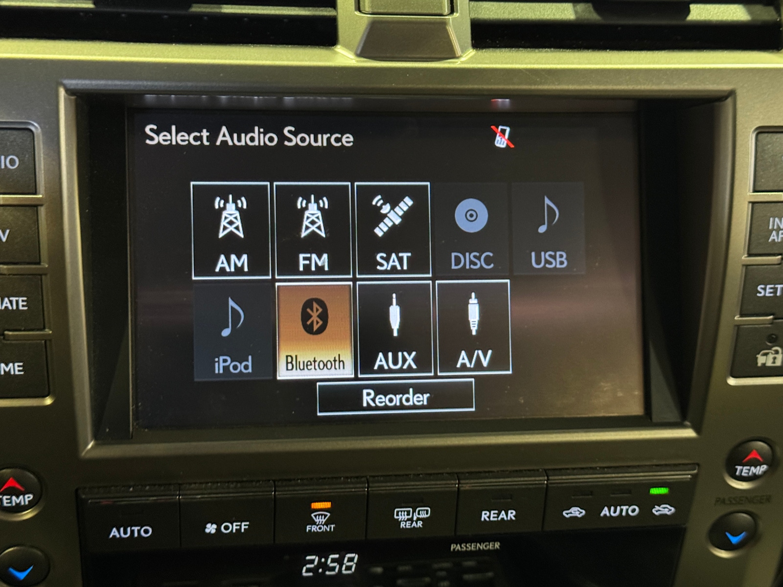 Thumbnail: 2016 Lexus GX - 3