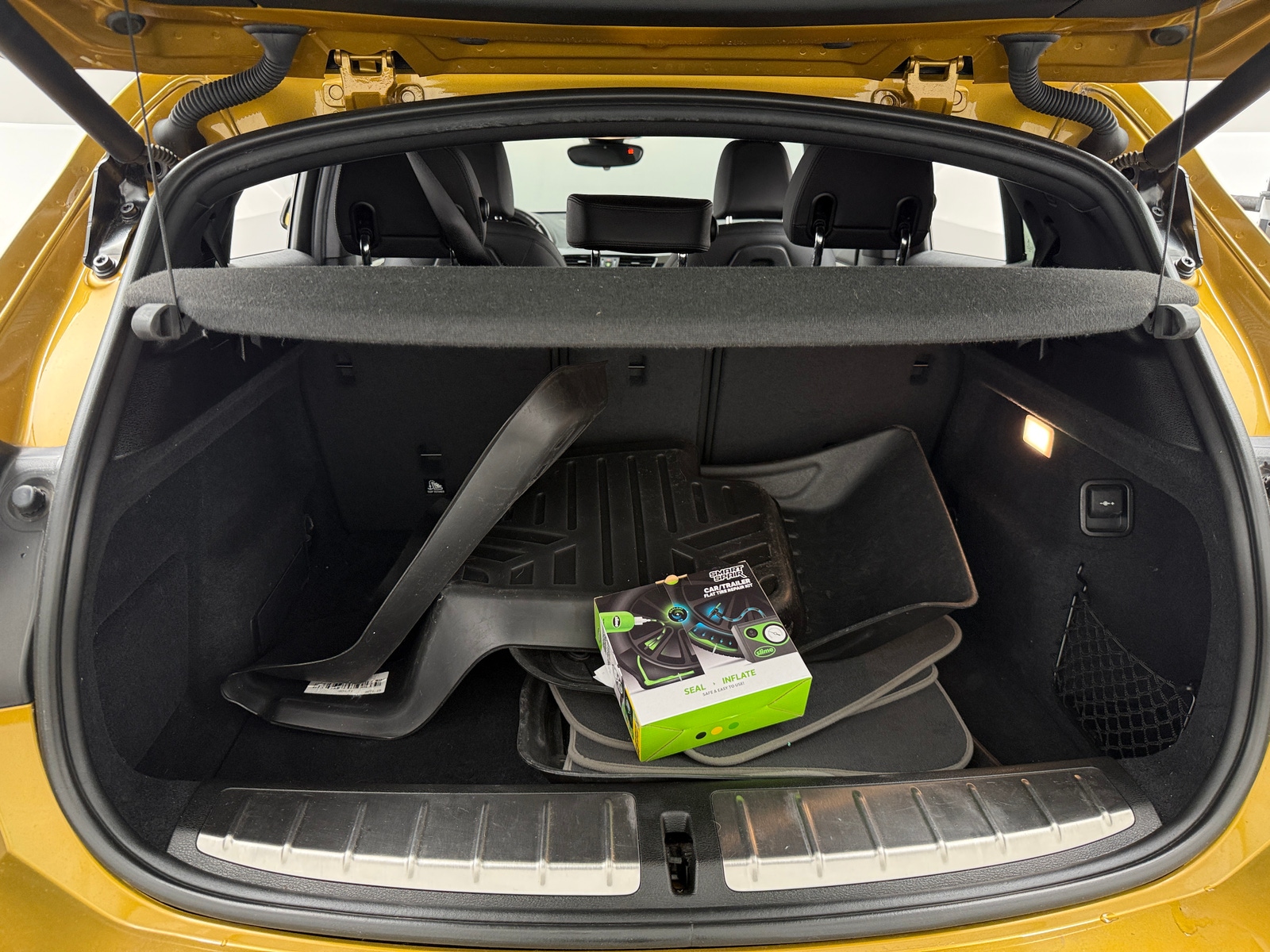 Thumbnail: 2019 BMW X2 - 6