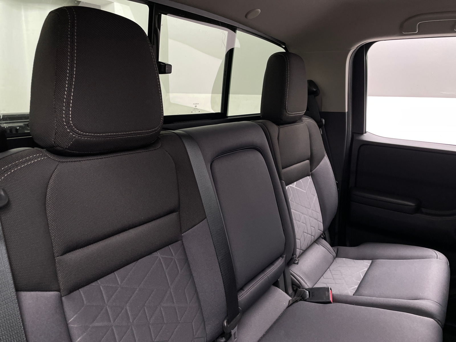 Thumbnail: 2025 Nissan Frontier - 6