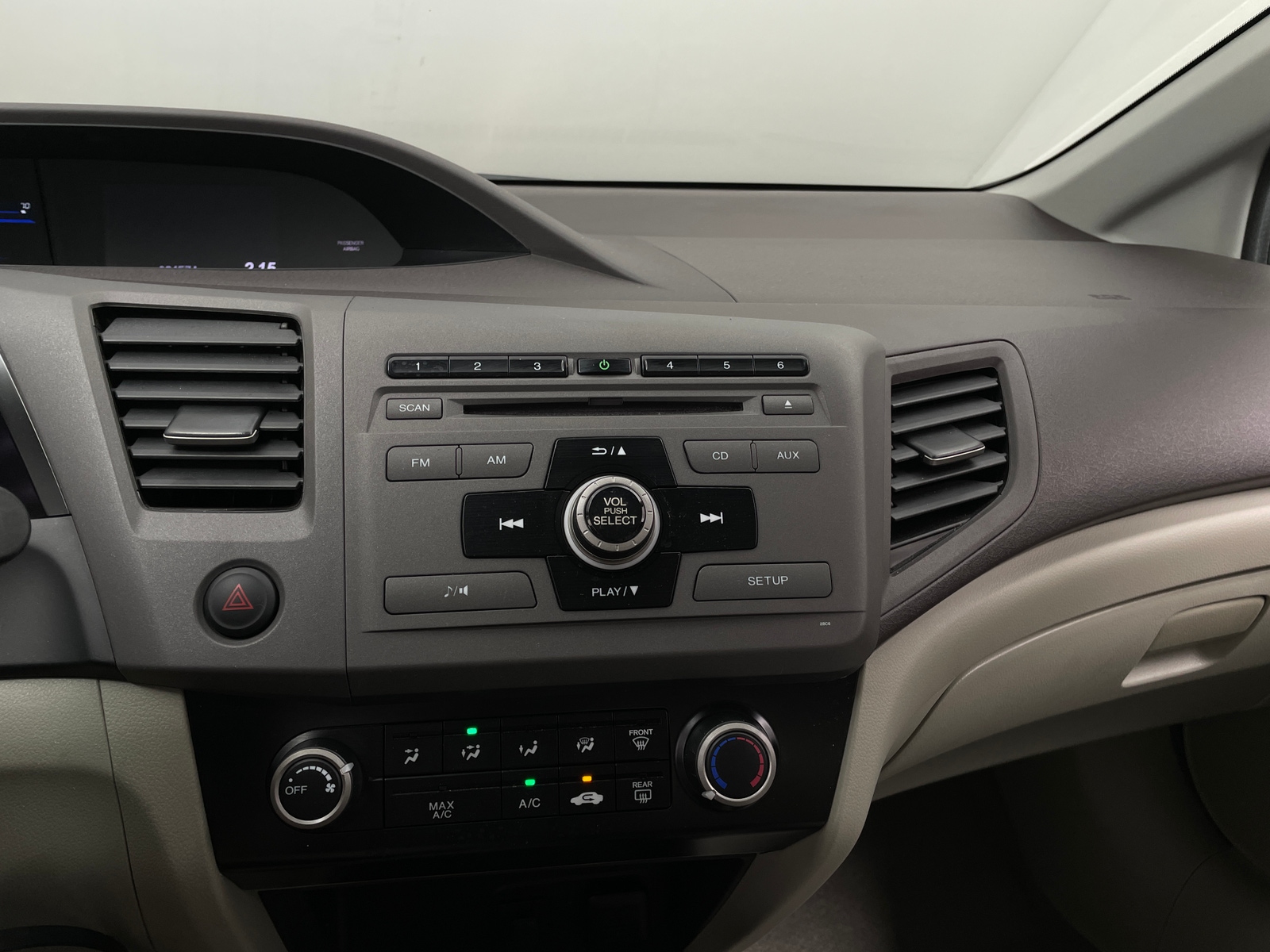 Thumbnail: 2012 Honda Civic - 4