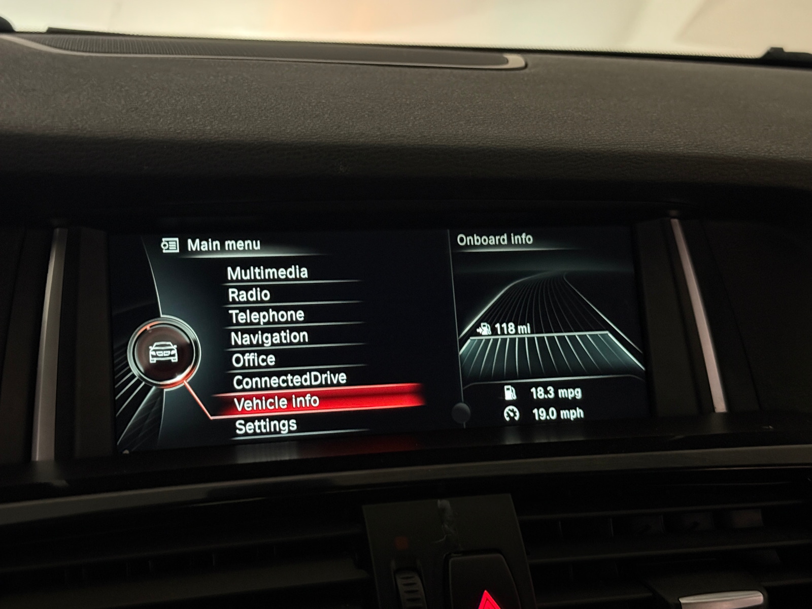 Thumbnail: 2016 BMW X4 - 3