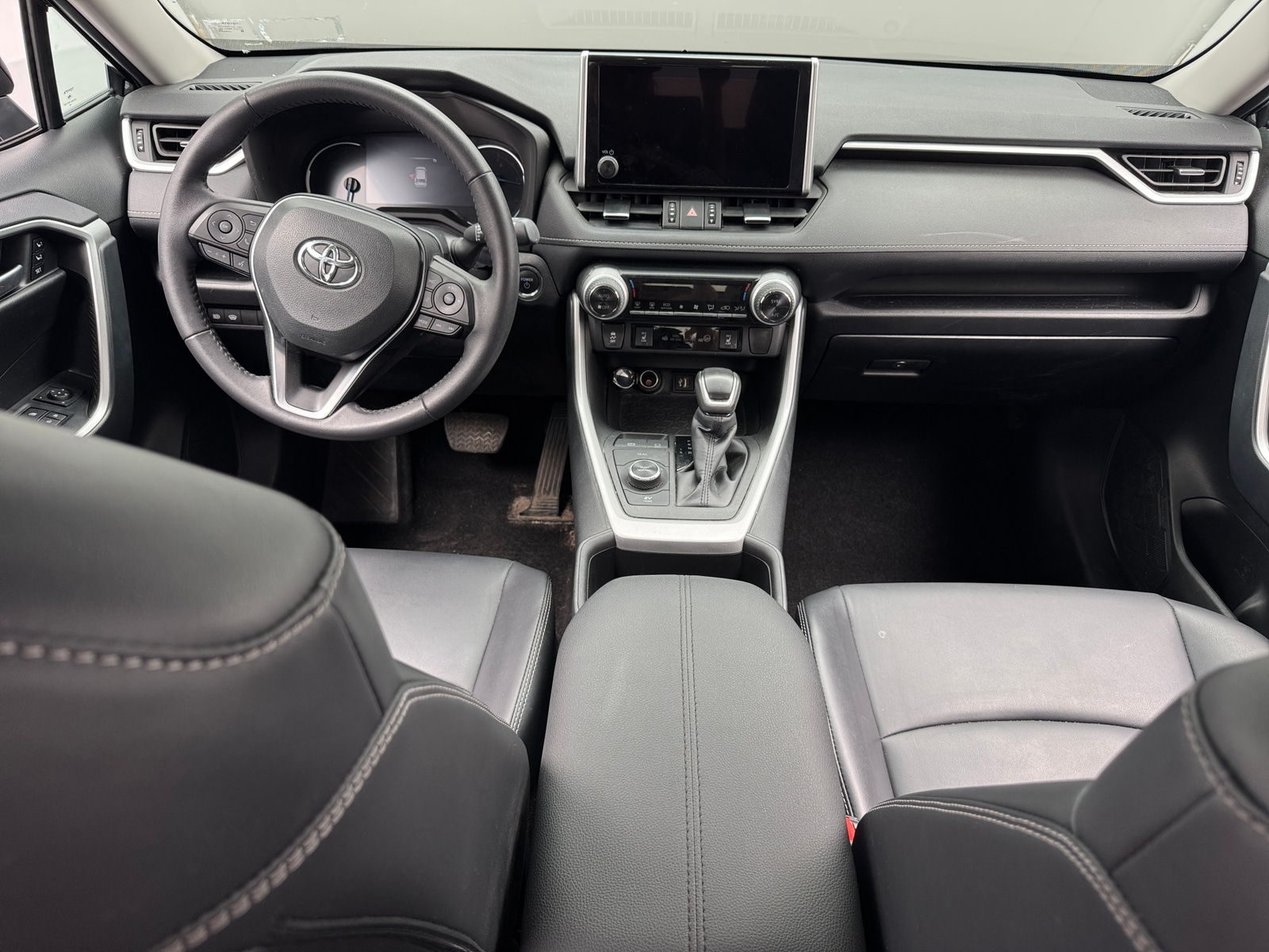 Thumbnail: 2024 Toyota RAV4 - 2