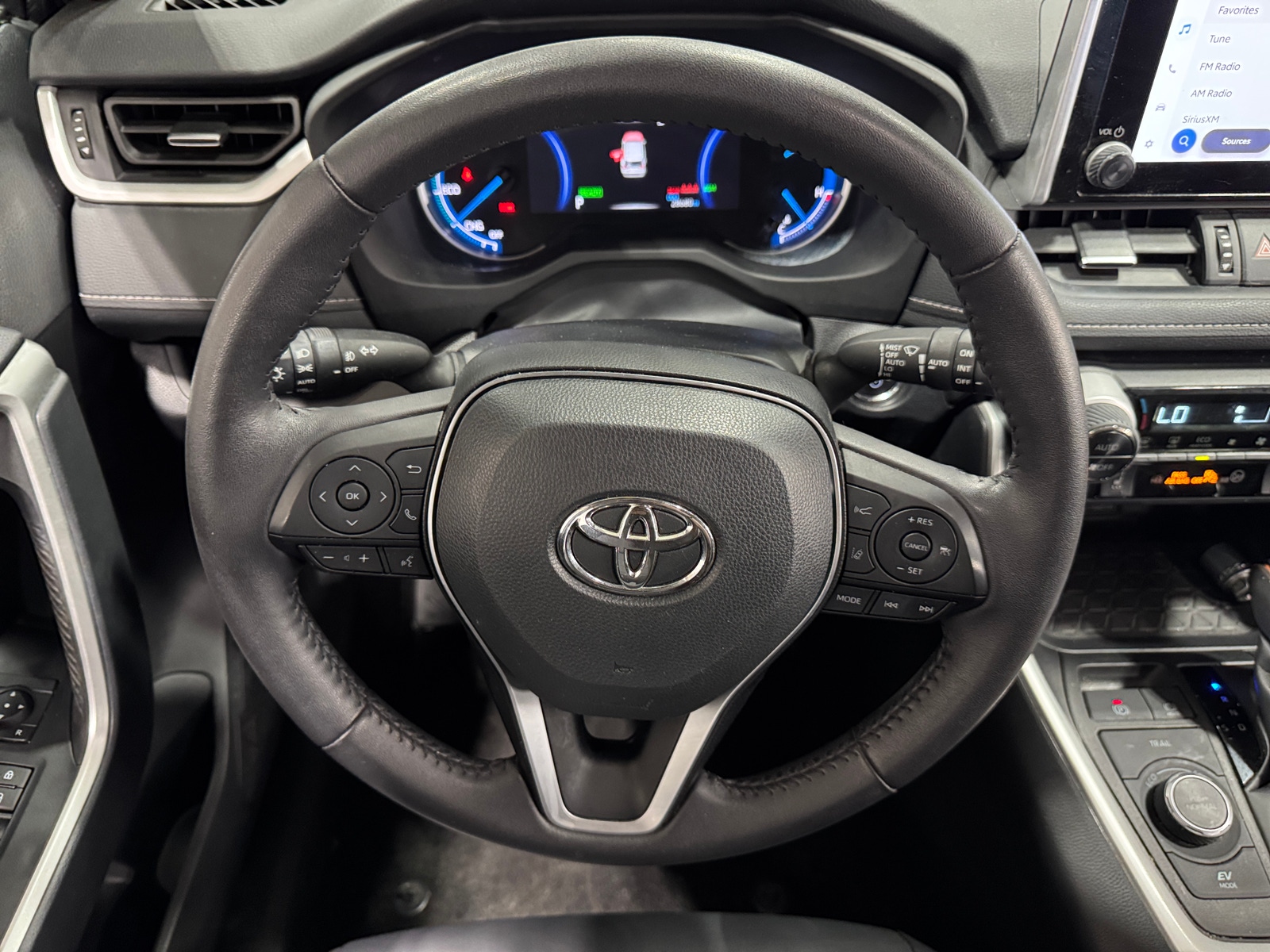 Thumbnail: 2024 Toyota RAV4 - 4