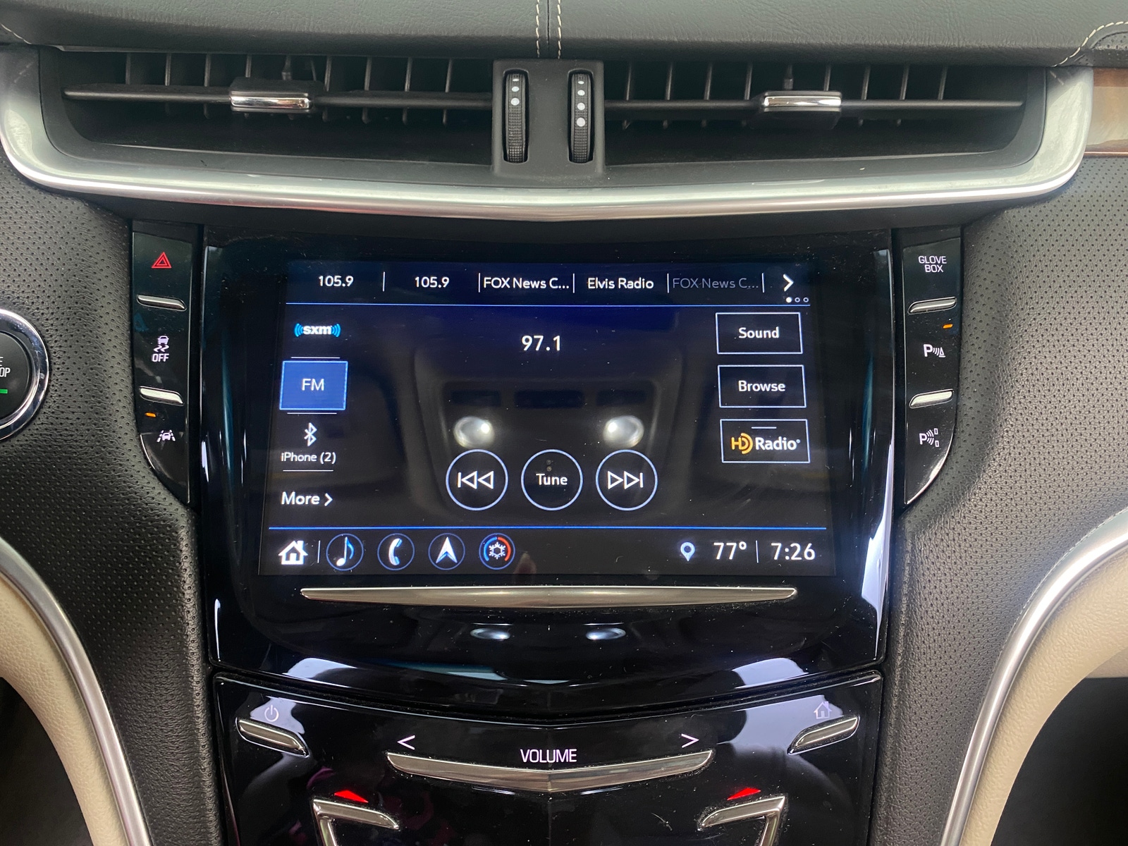Thumbnail: 2018 Cadillac XTS - 3