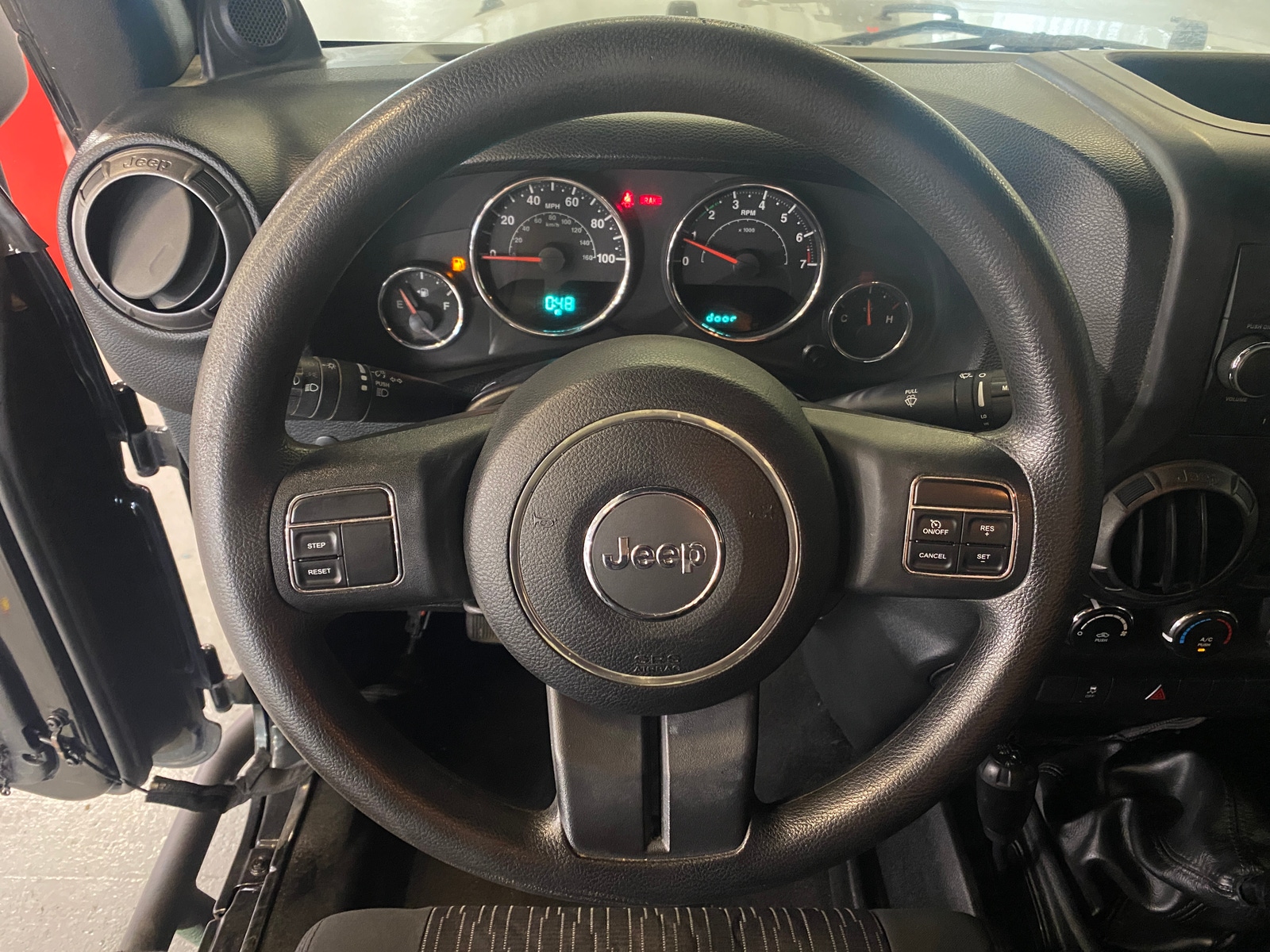 Thumbnail: 2012 Jeep Wrangler - 5
