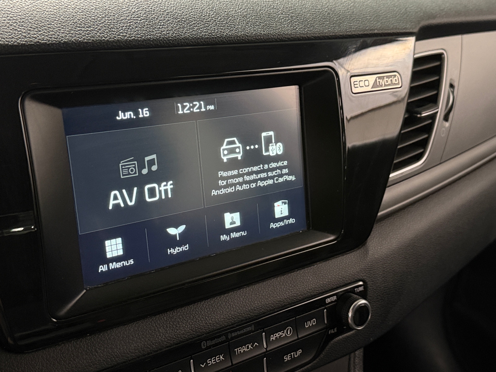 Thumbnail: 2019 Kia Niro - 4