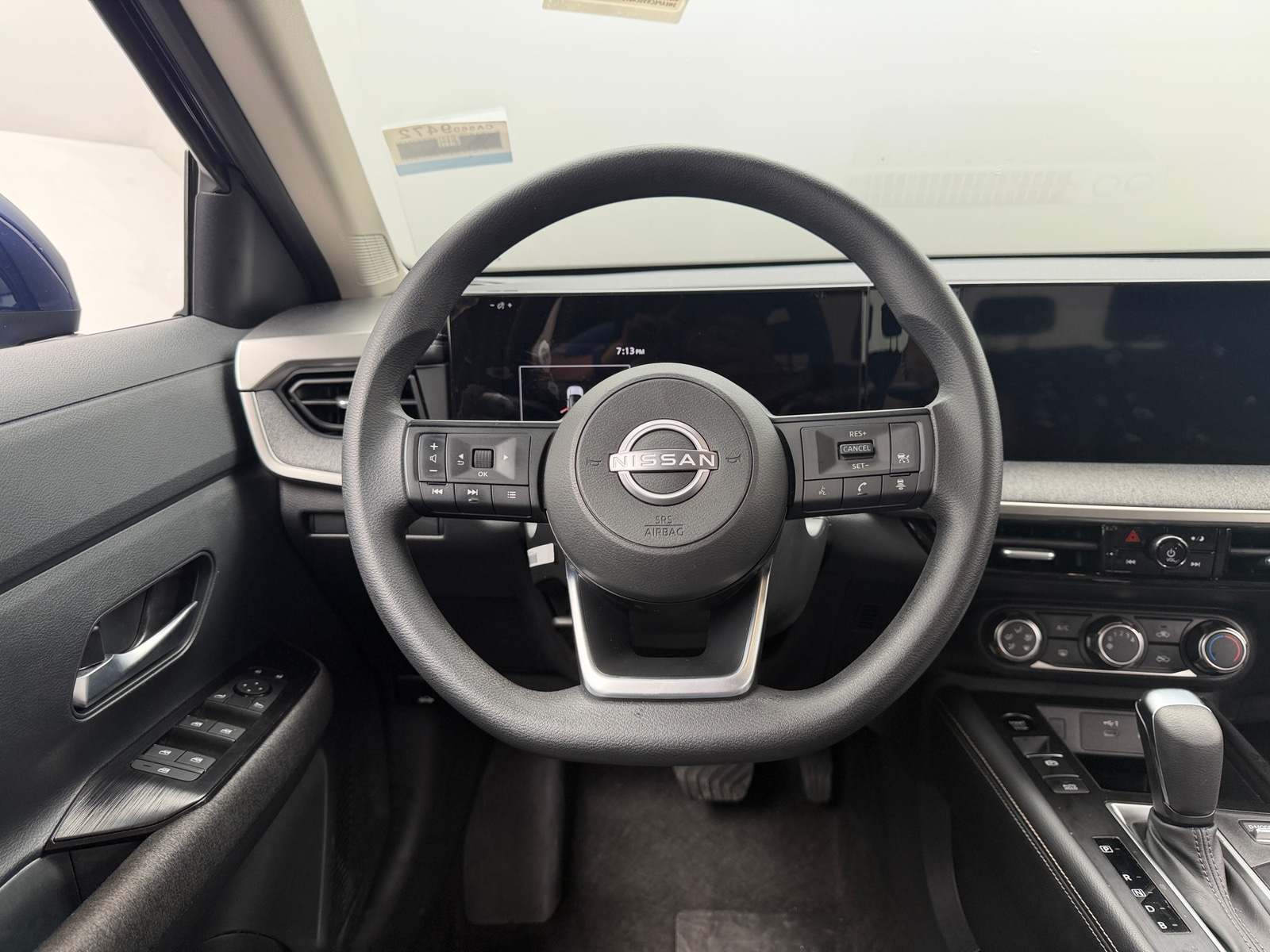 Thumbnail: 2025 Nissan Kicks - 5