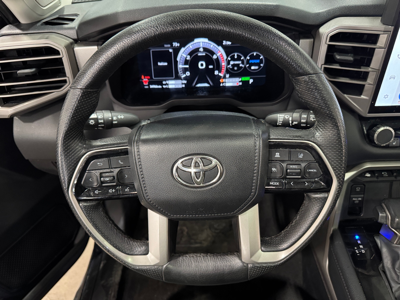 Thumbnail: 2023 Toyota Sequoia - 4