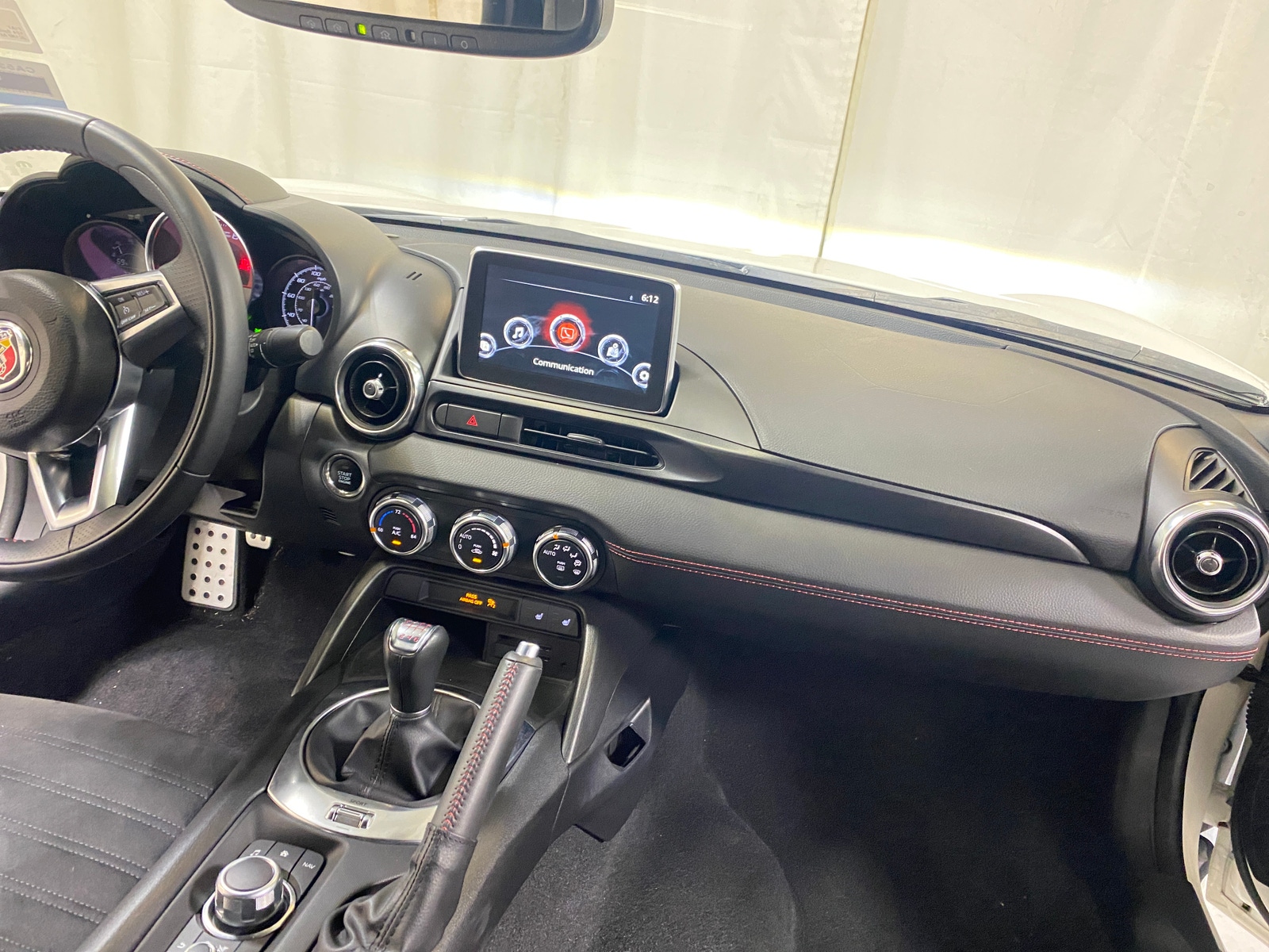 Thumbnail: 2019 Fiat 124 Spider - 2
