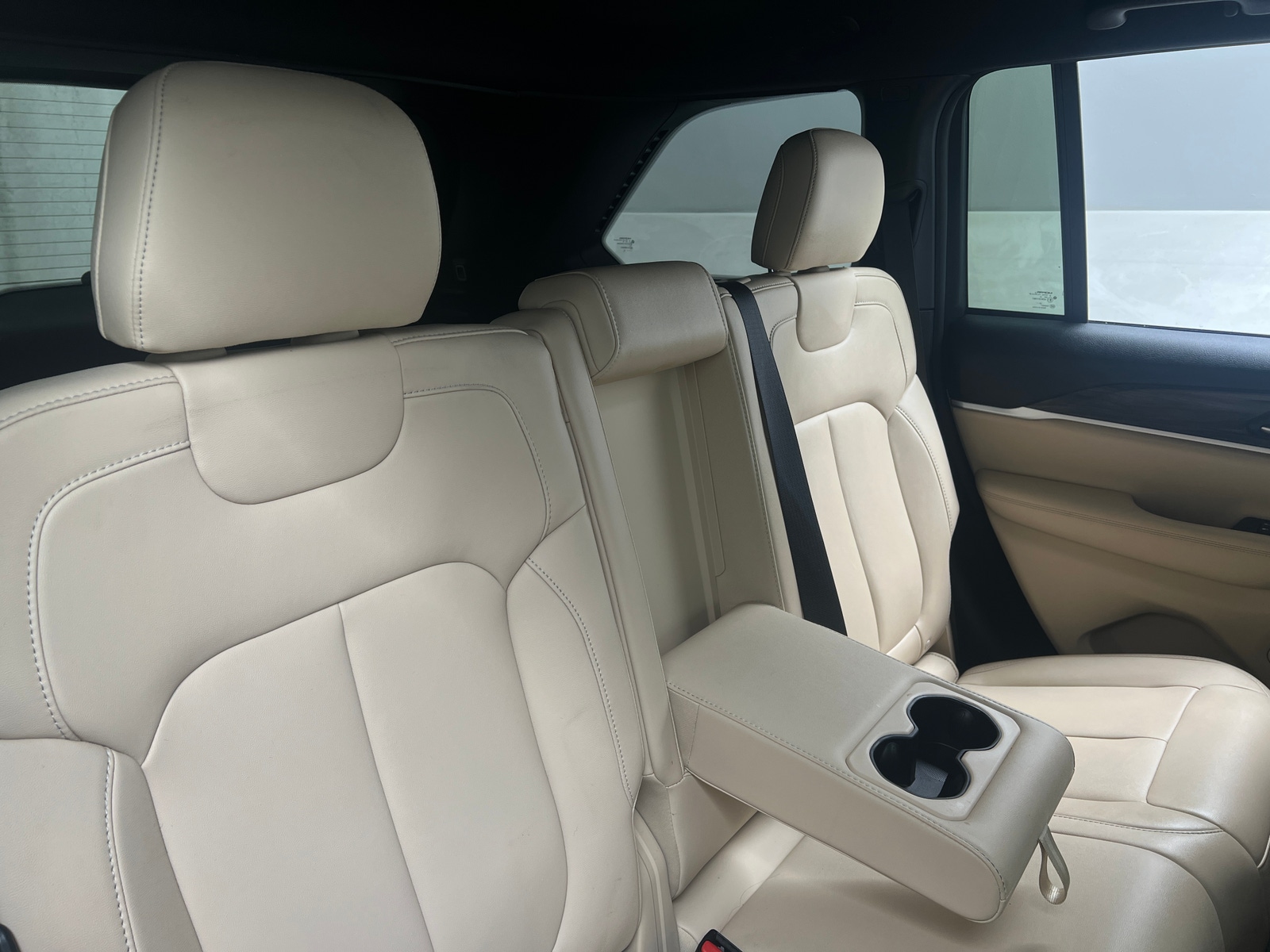 Thumbnail: 2023 Jeep Grand Cherokee - 5