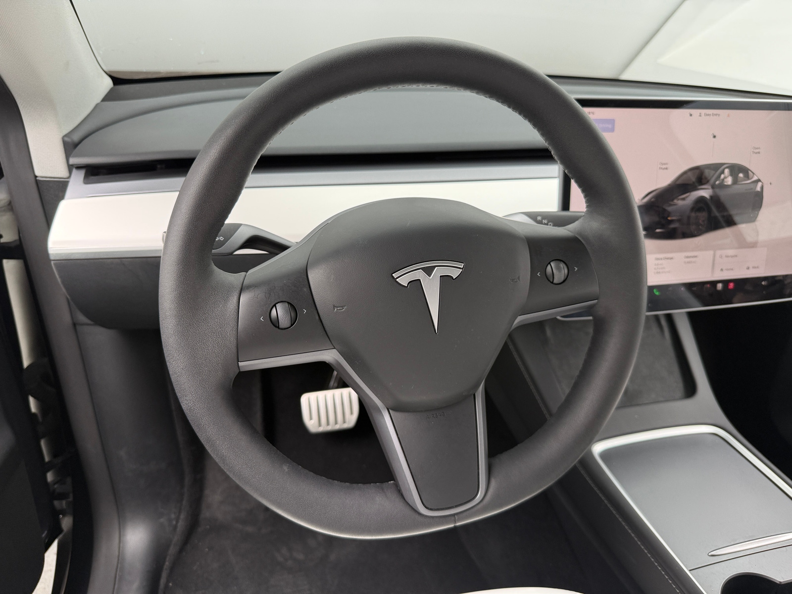 Thumbnail: 2023 Tesla Model Y - 4