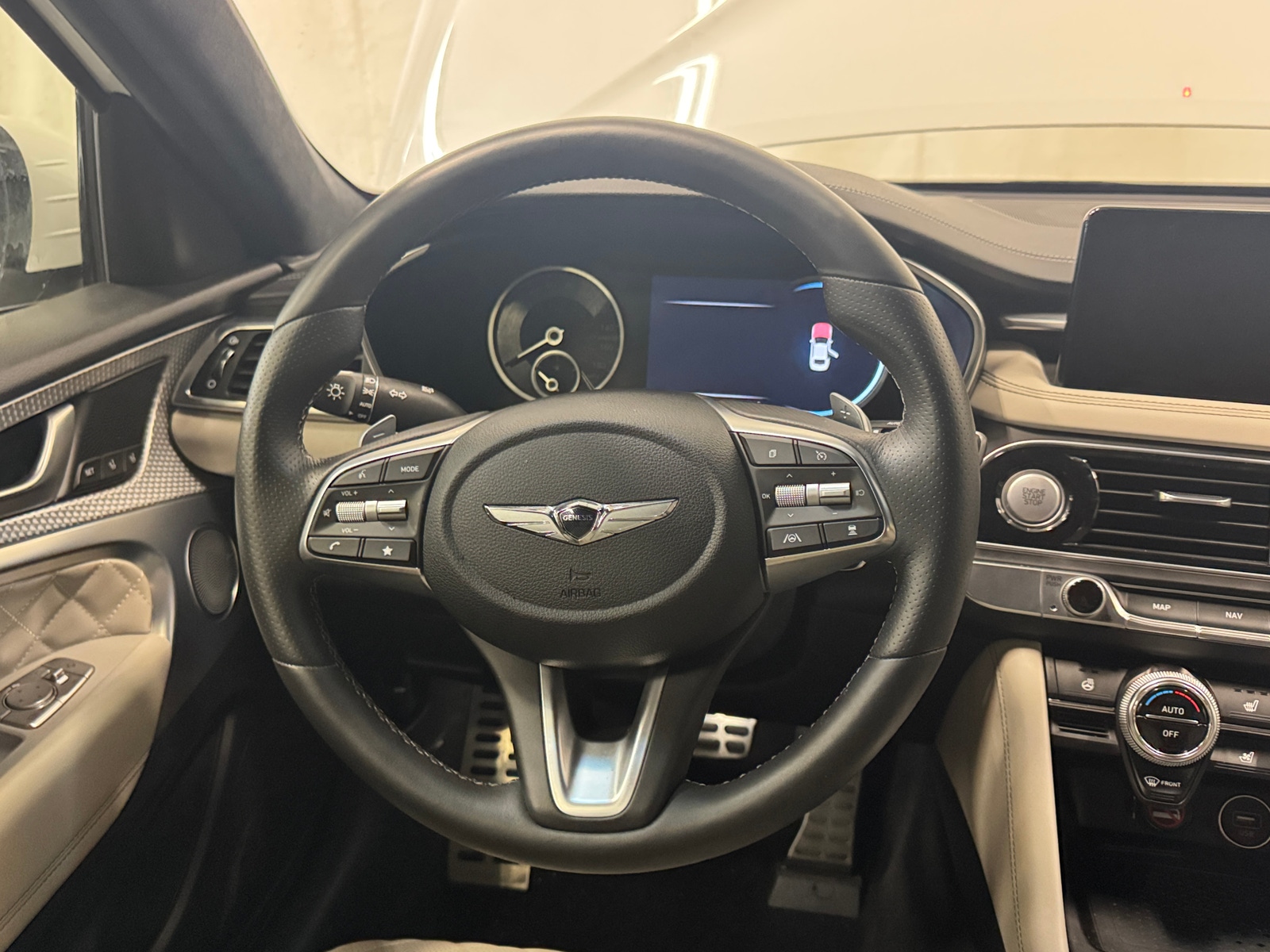Thumbnail: 2022 Genesis G70 - 4