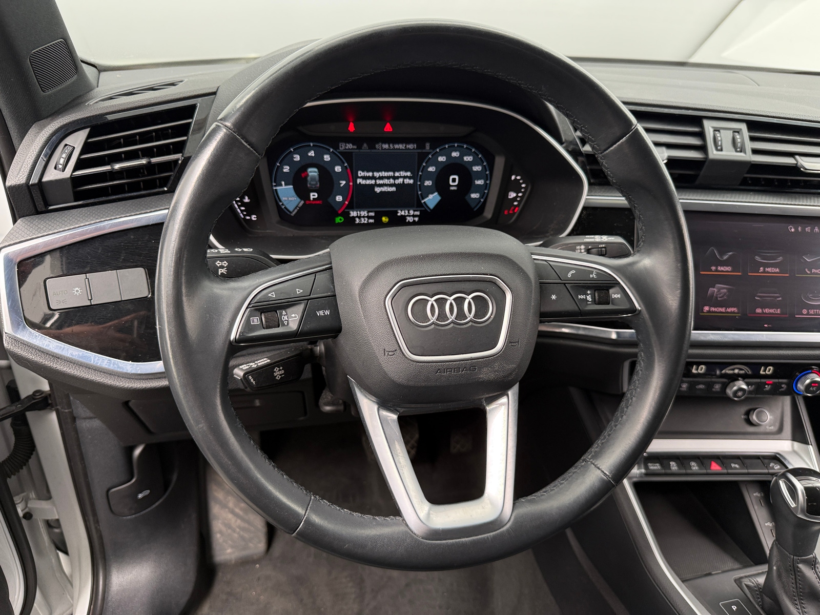 Thumbnail: 2022 Audi Q3 - 4