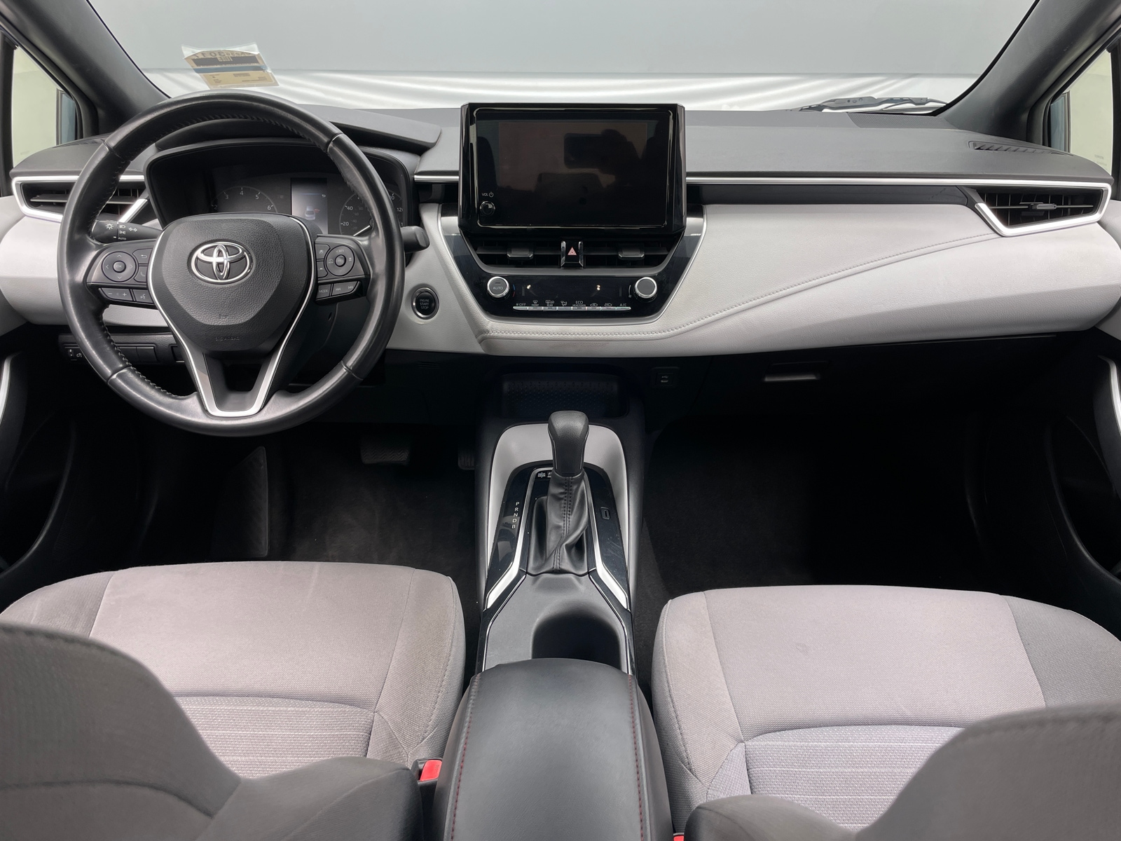 Thumbnail: 2023 Toyota Corolla - 3