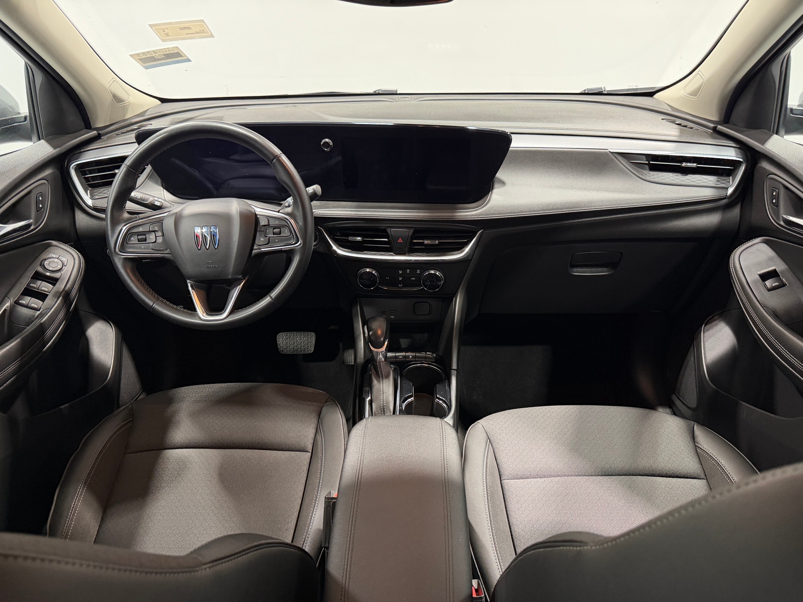 Thumbnail: 2024 Buick Encore GX - 2