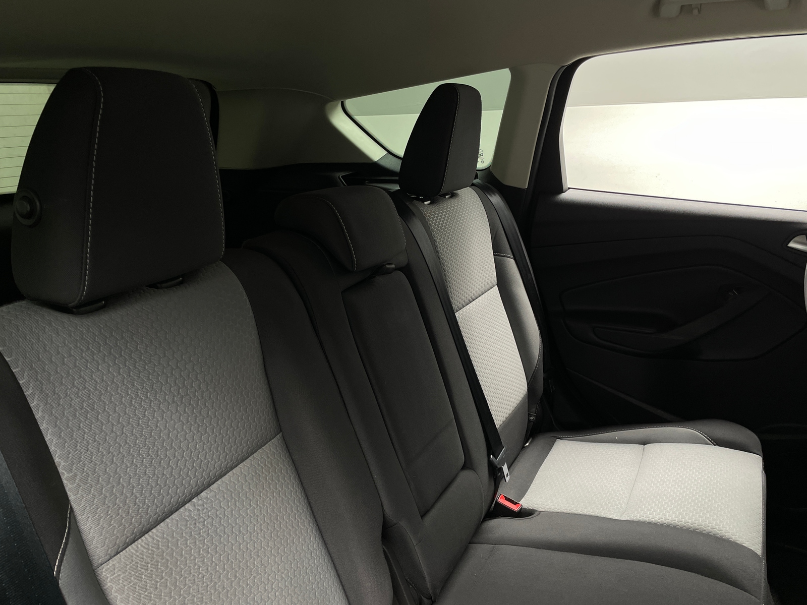 Thumbnail: 2019 Ford Escape - 6