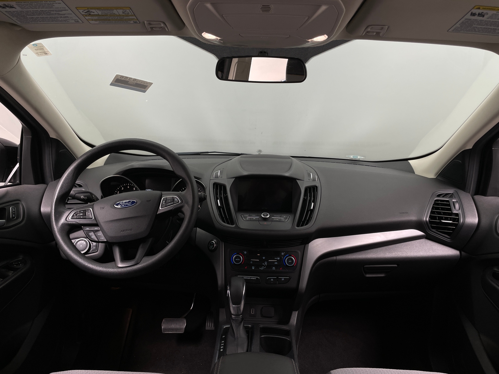 Thumbnail: 2019 Ford Escape - 3