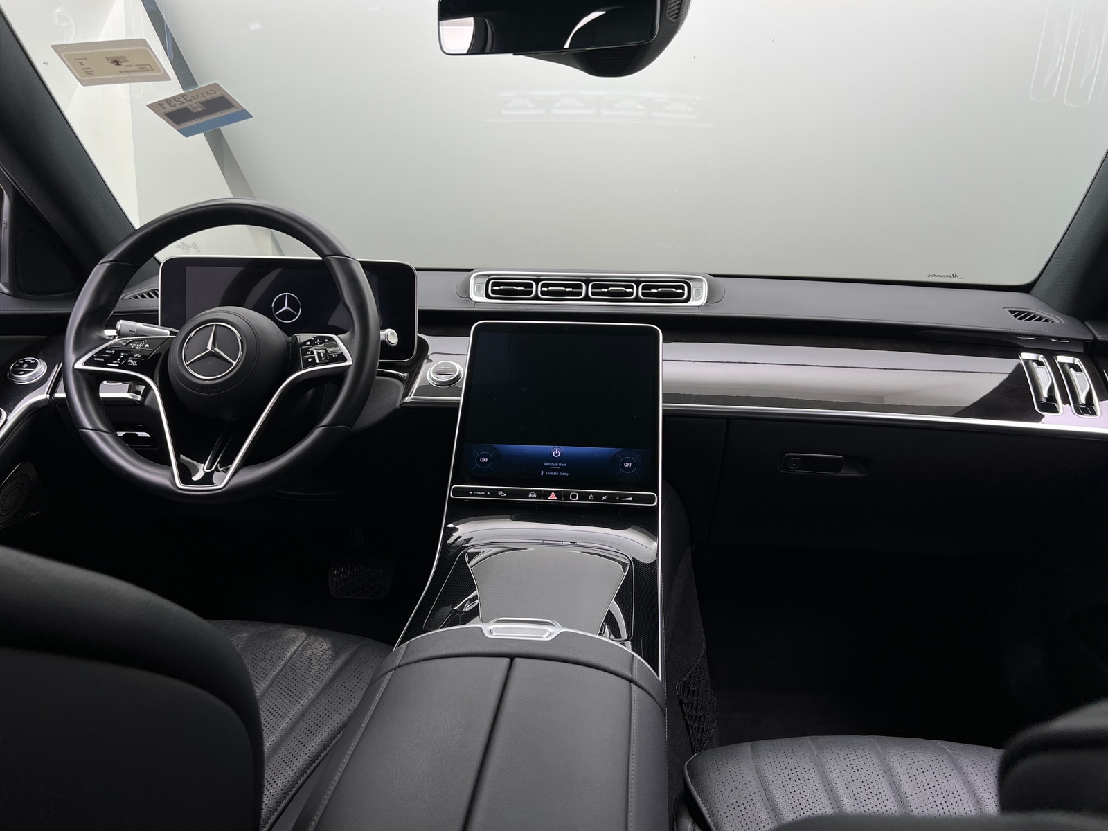 Thumbnail: 2022 Mercedes-Benz S-Class - 2
