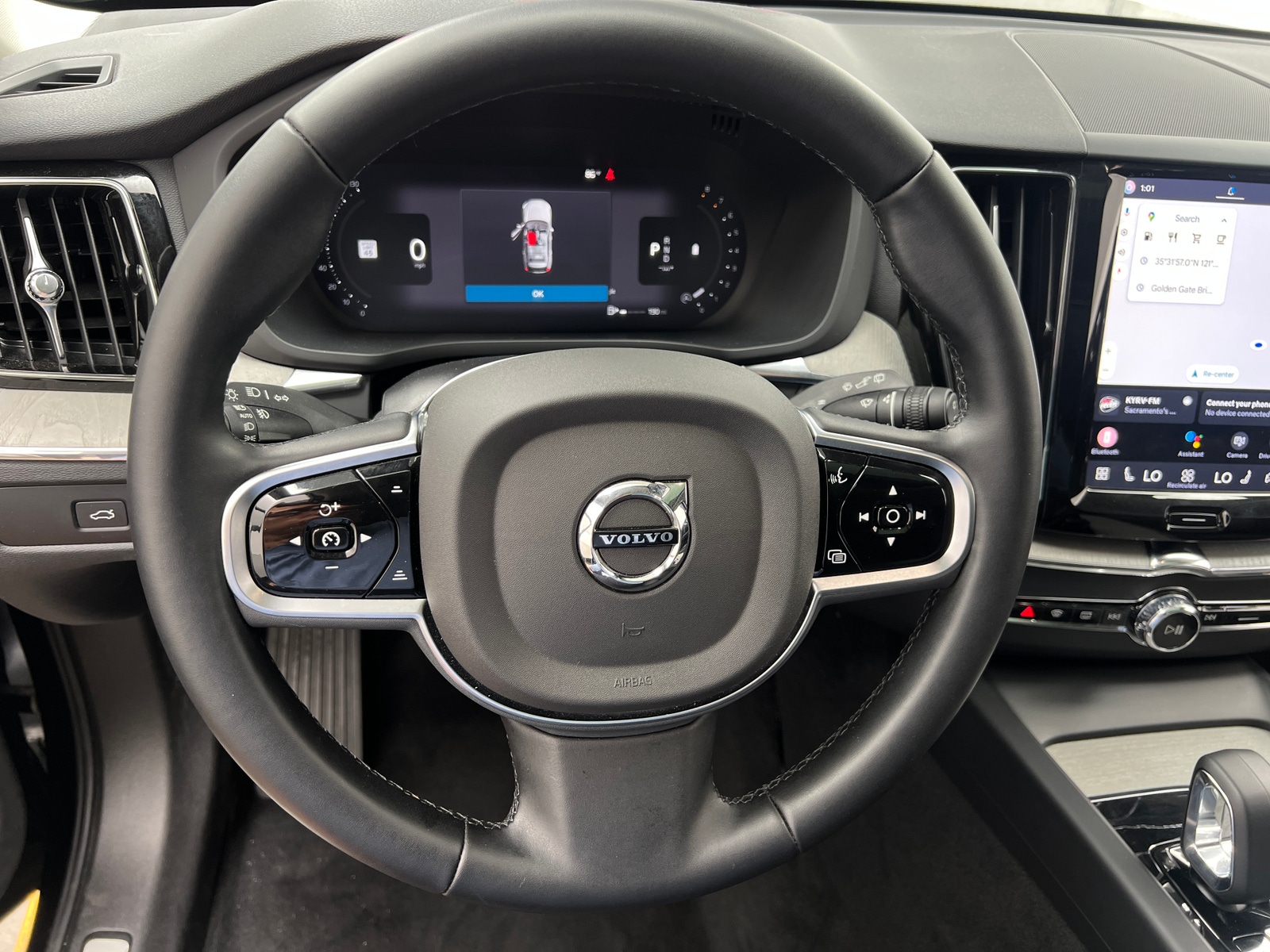 Thumbnail: 2025 Volvo XC60 - 4