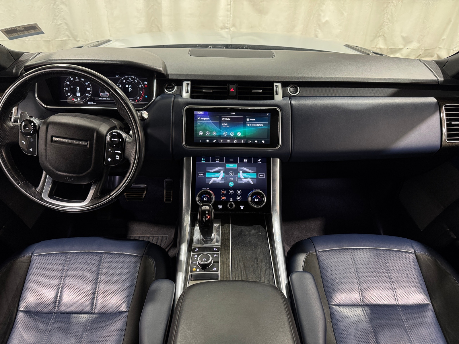 Thumbnail: 2019 Land Rover Range Rover Sport - 2