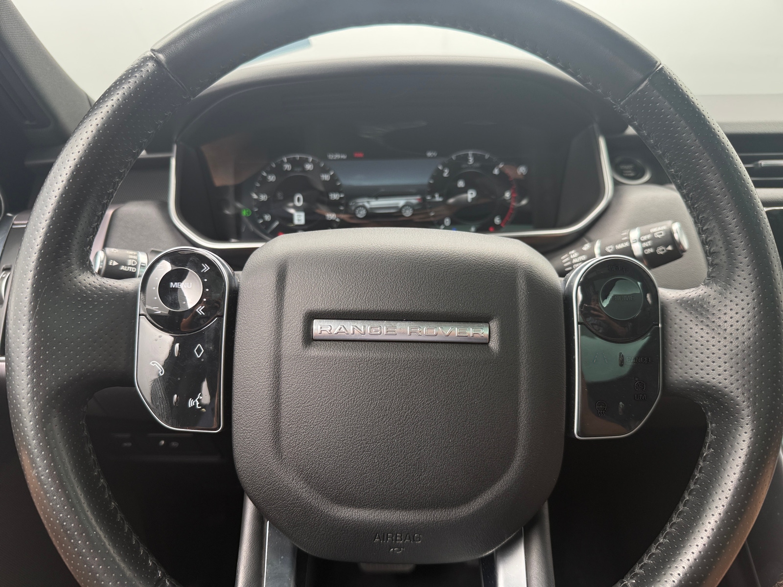 Thumbnail: 2019 Land Rover Range Rover Sport - 4