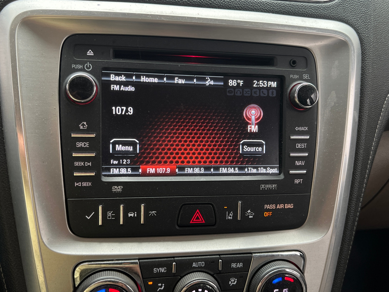 Thumbnail: 2017 GMC Acadia - 3