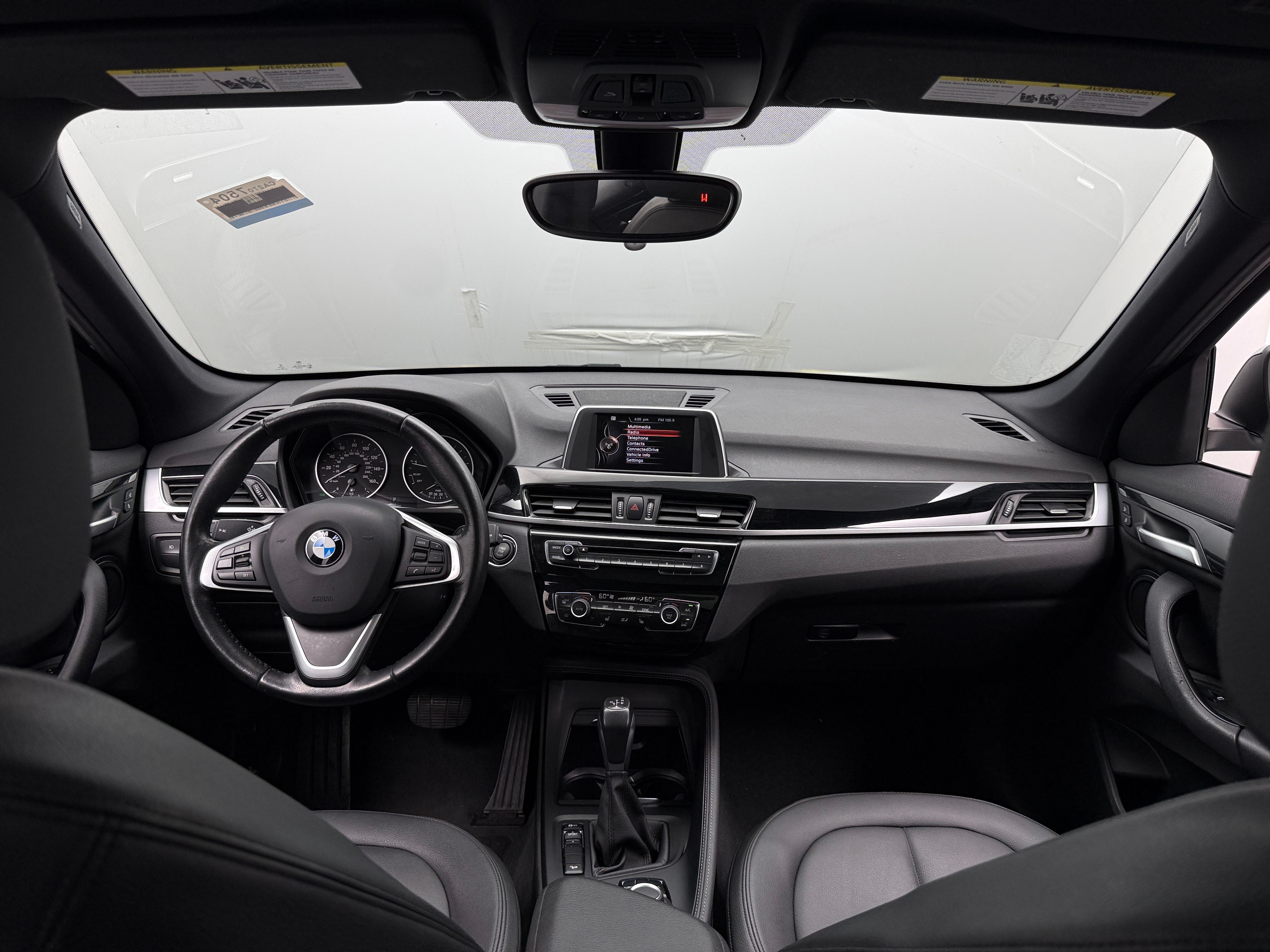2017 BMW X1 28i - Photo 6