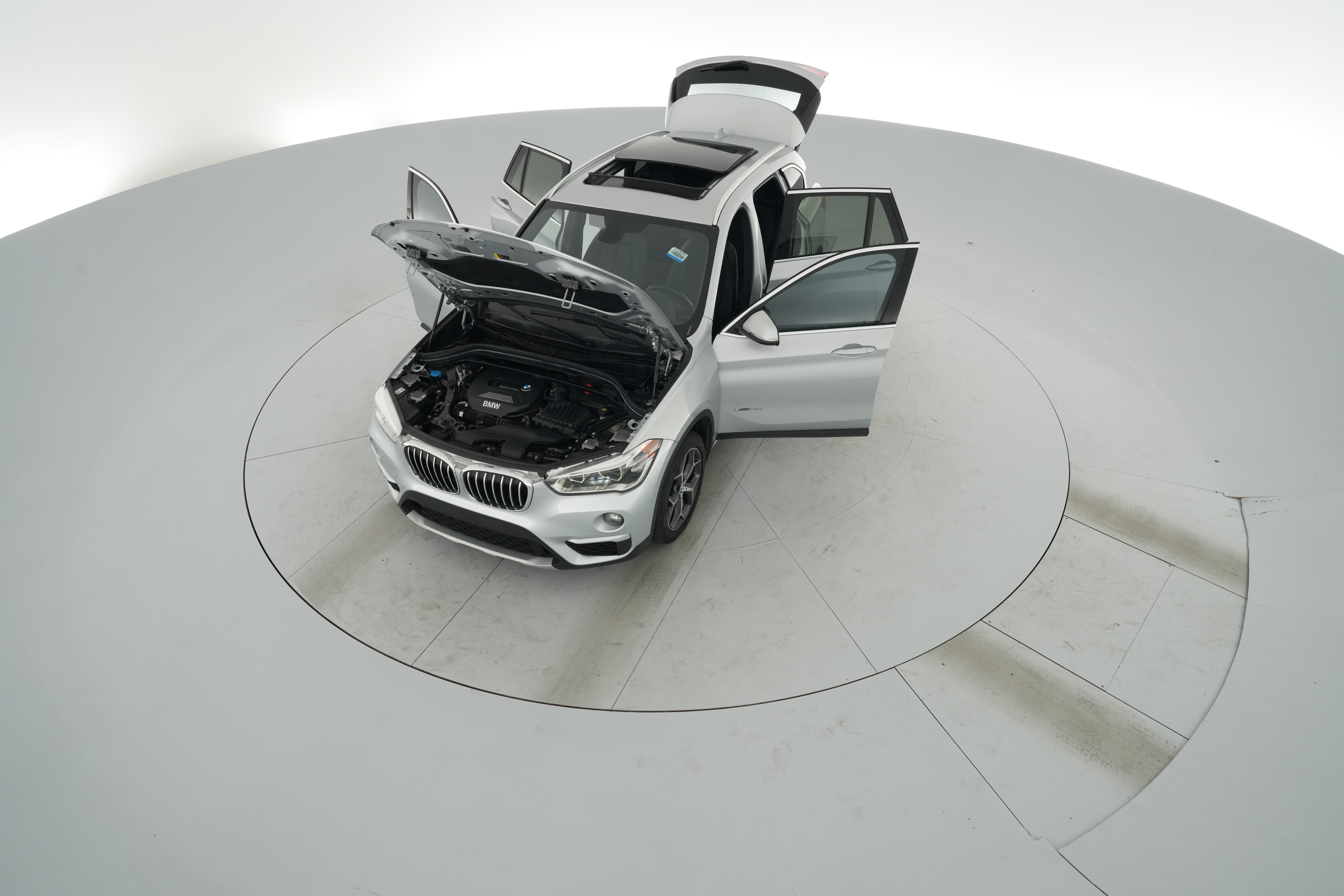 2017 BMW X1 28i - Photo 41