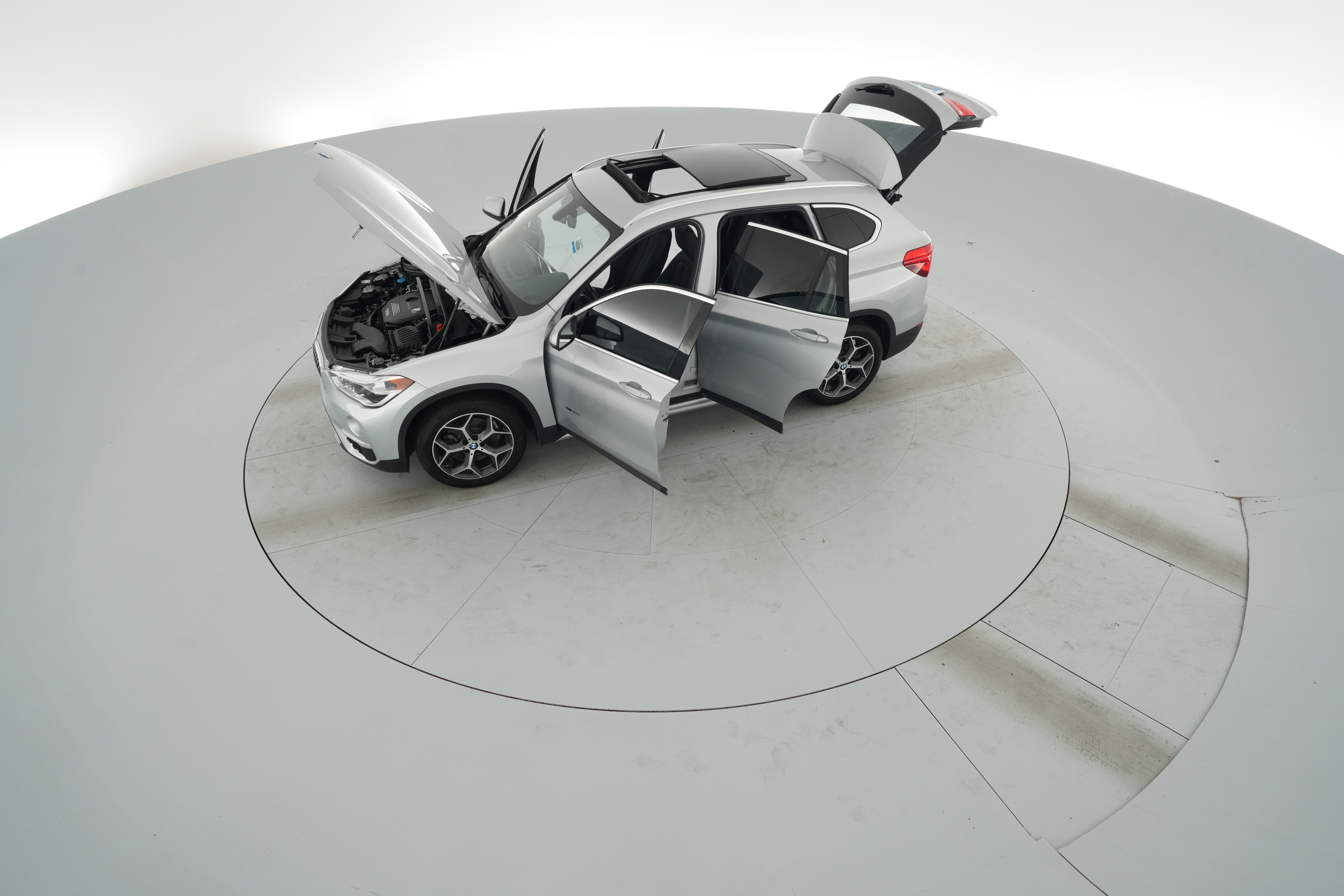 2017 BMW X1 28i - Photo 43