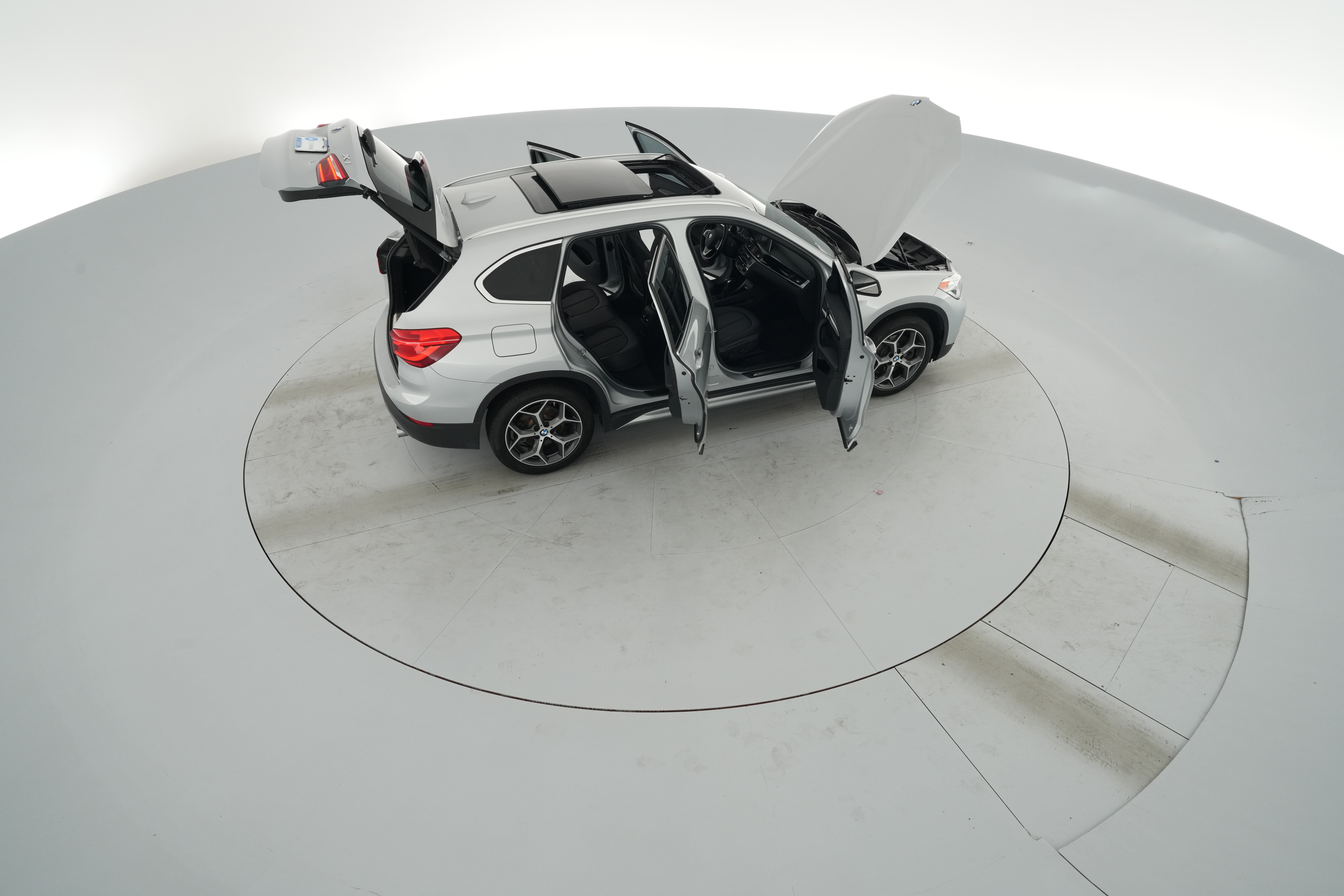 2017 BMW X1 28i - Photo 51