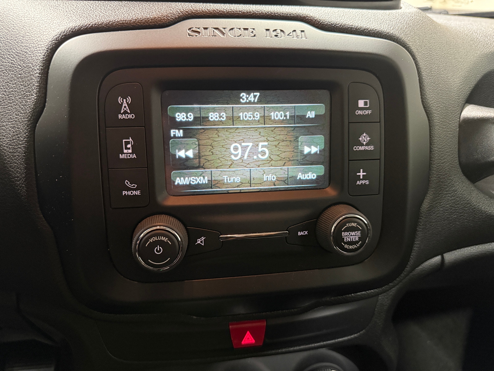 Thumbnail: 2017 Jeep Renegade - 4
