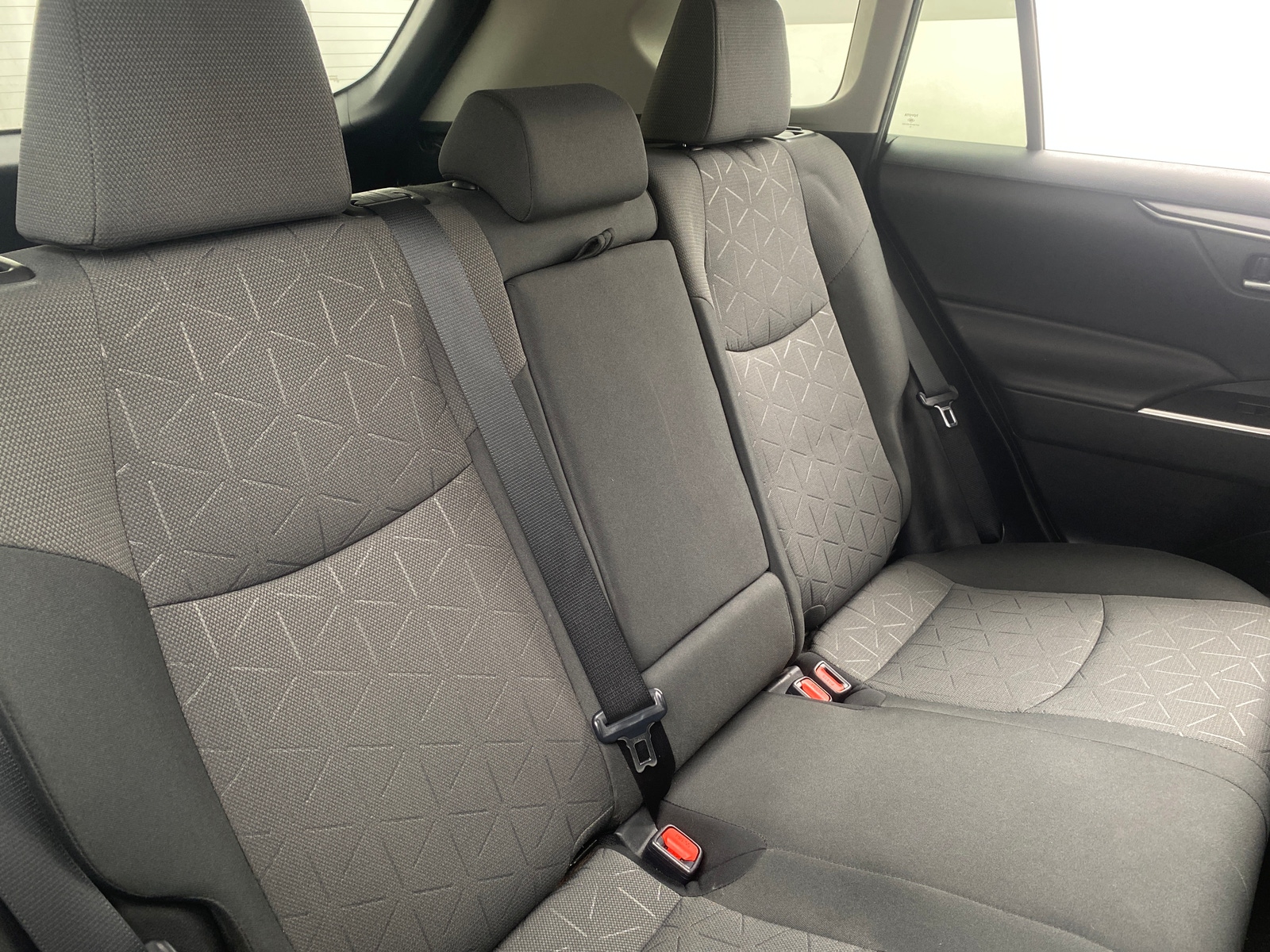 Thumbnail: 2019 Toyota RAV4 - 6