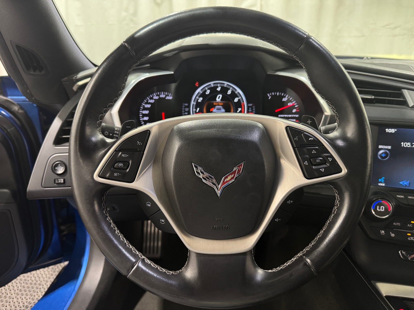 Thumbnail: 2014 Chevrolet Corvette - 3