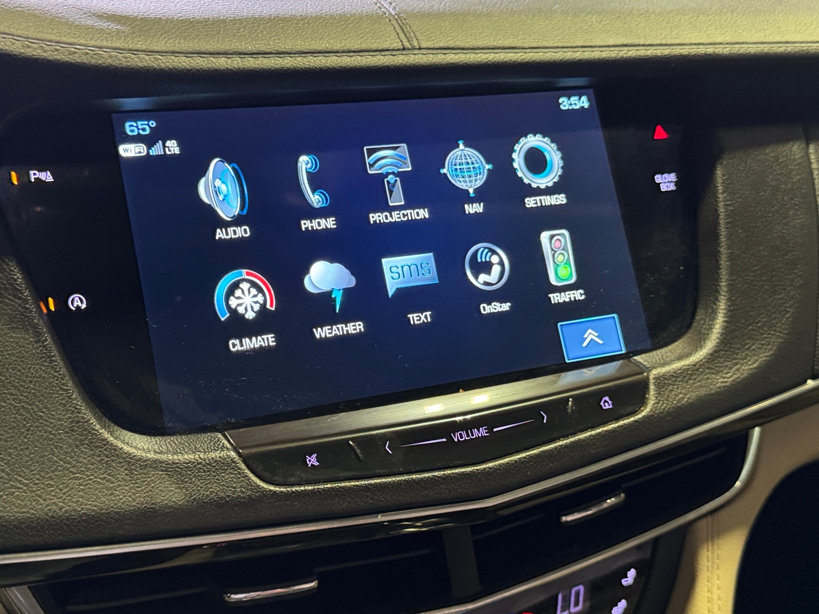 Thumbnail: 2017 Cadillac CT6 - 3