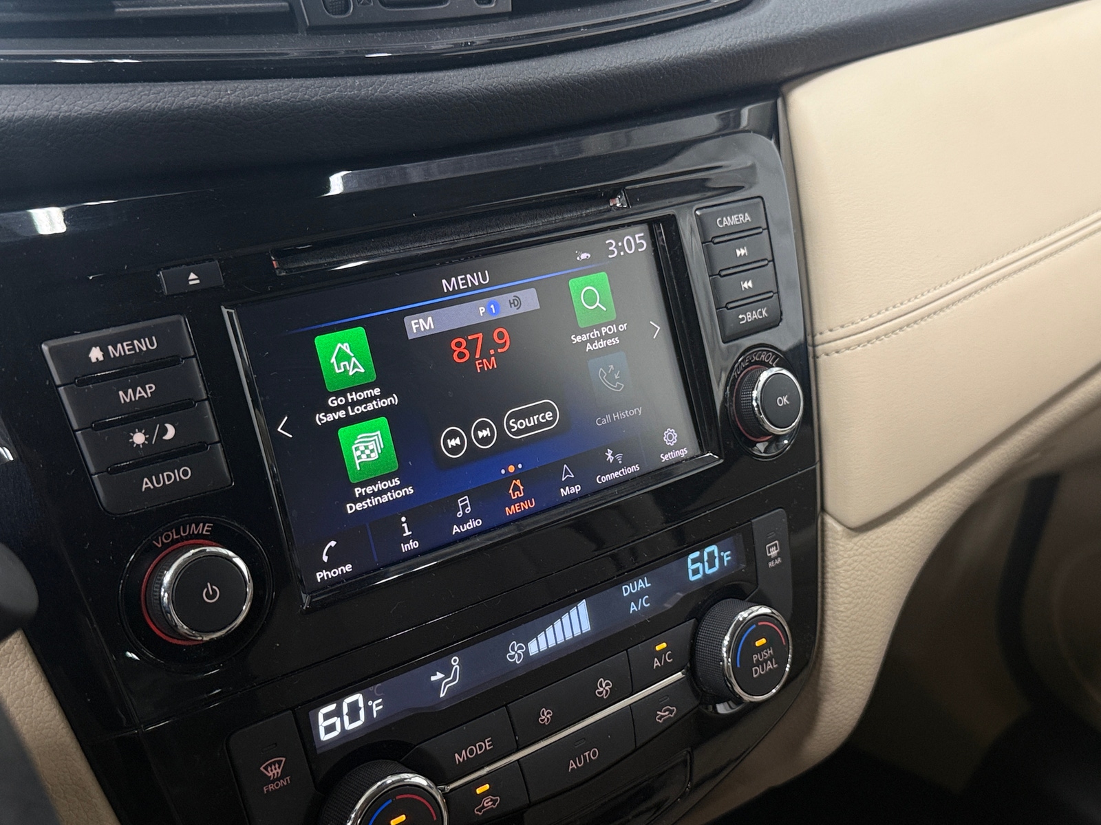 Thumbnail: 2019 Nissan Rogue - 3