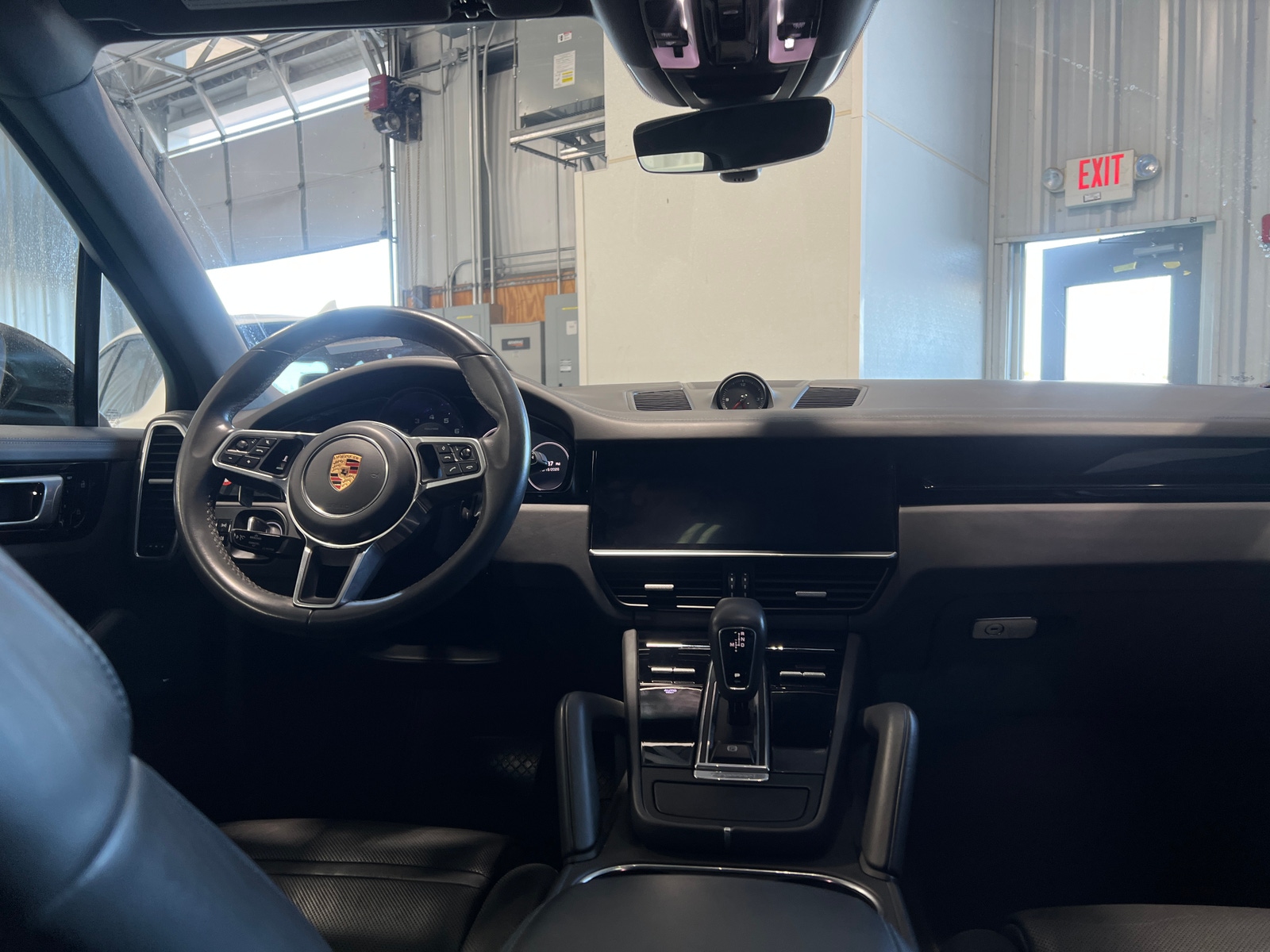 Thumbnail: 2020 Porsche Cayenne - 2
