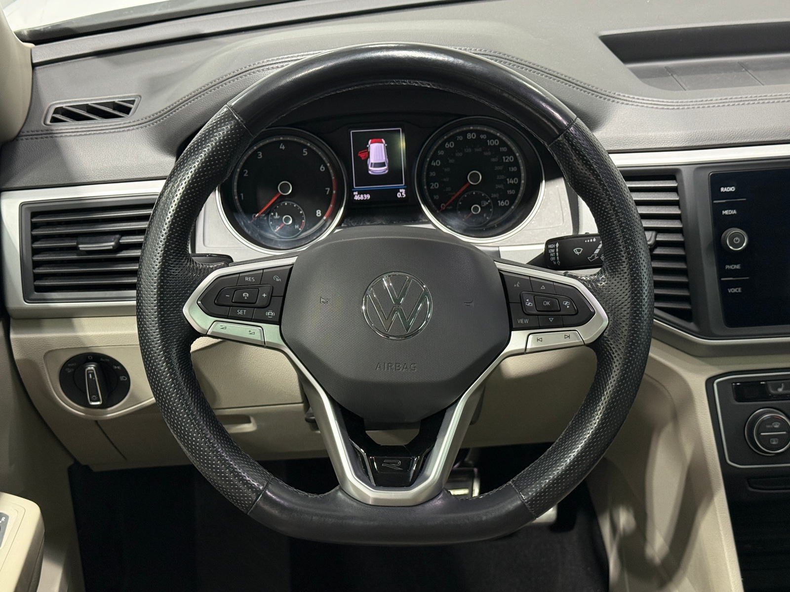 Thumbnail: 2021 Volkswagen Atlas - 4