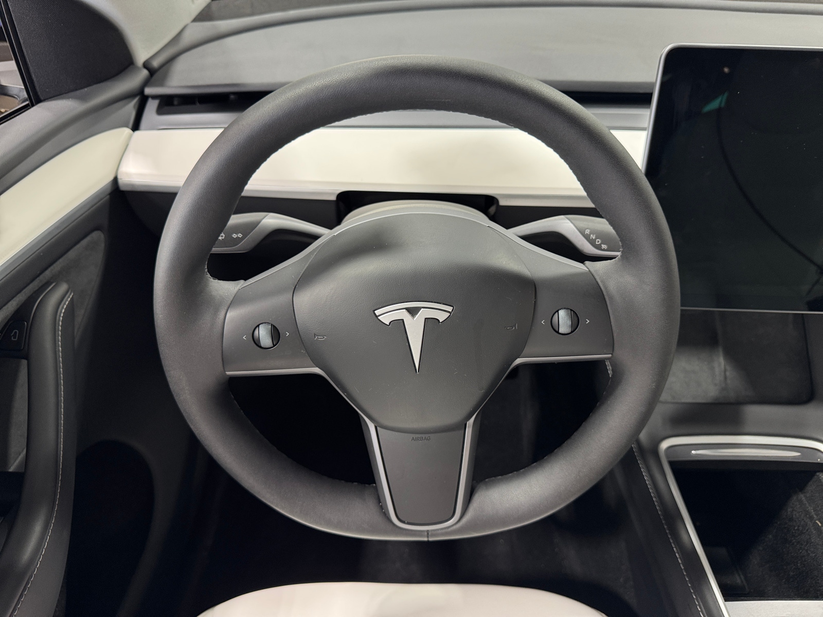 Thumbnail: 2024 Tesla Model Y - 4