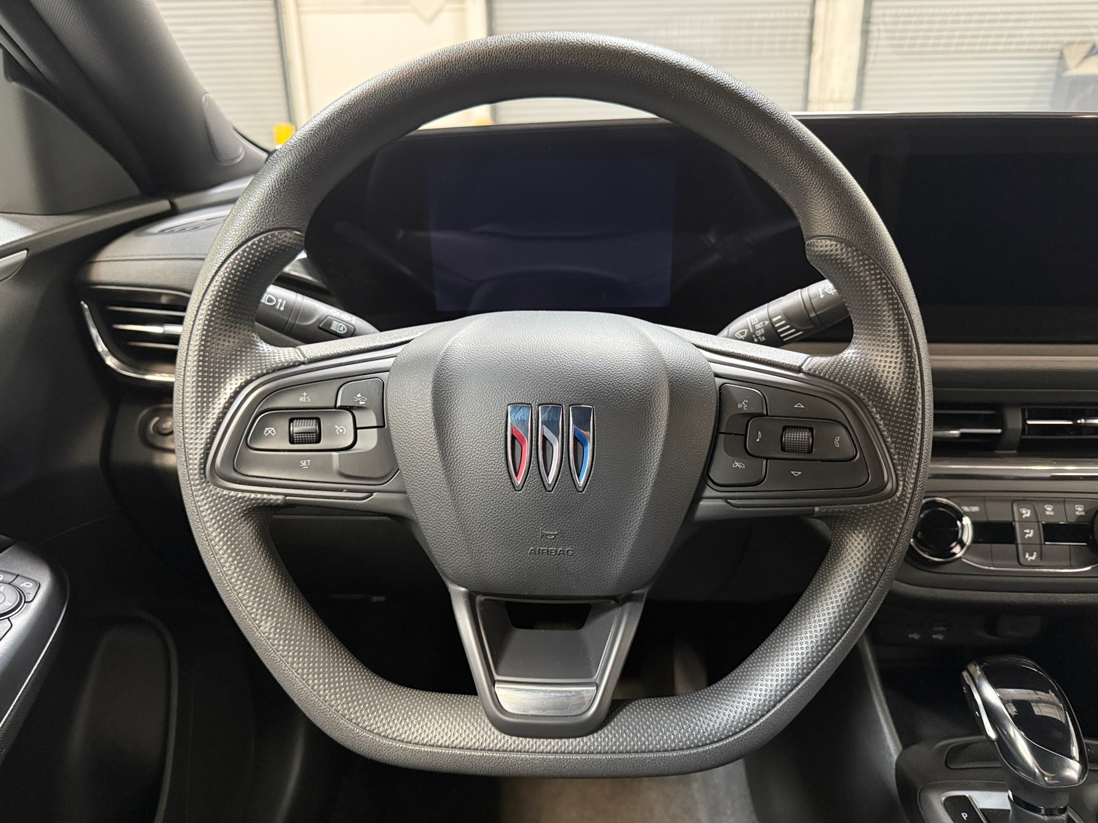 Thumbnail: 2025 Buick Envista - 4