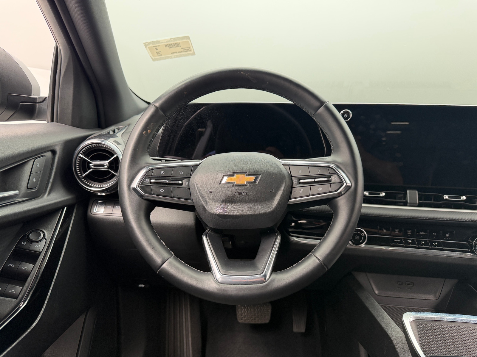 Thumbnail: 2025 Chevrolet Equinox - 5