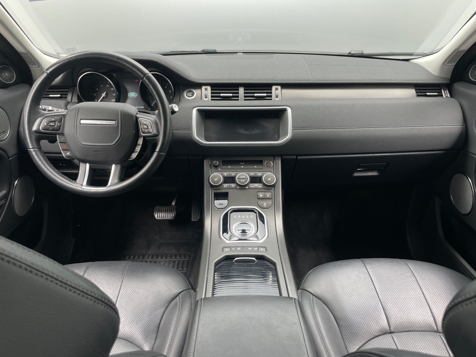 Thumbnail: 2019 Land Rover Range Rover Evoque - 2