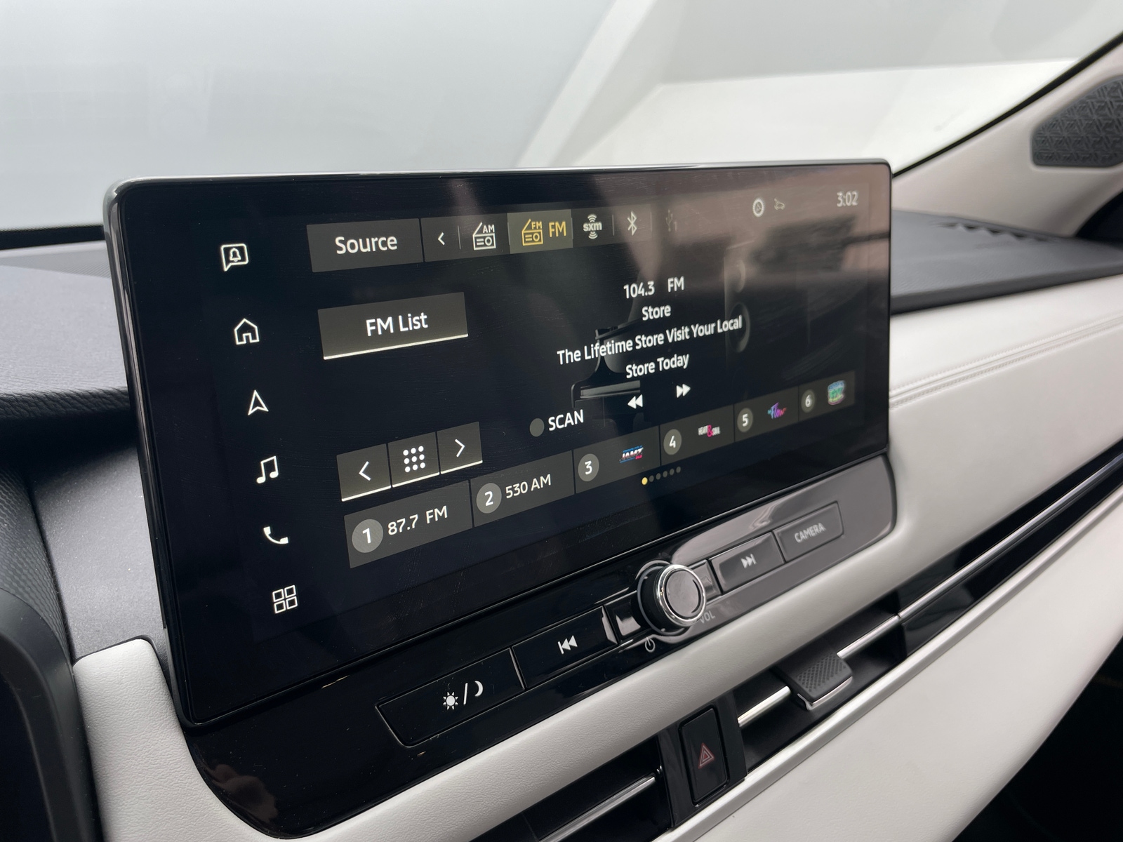 Thumbnail: 2025 Mitsubishi Outlander - 3