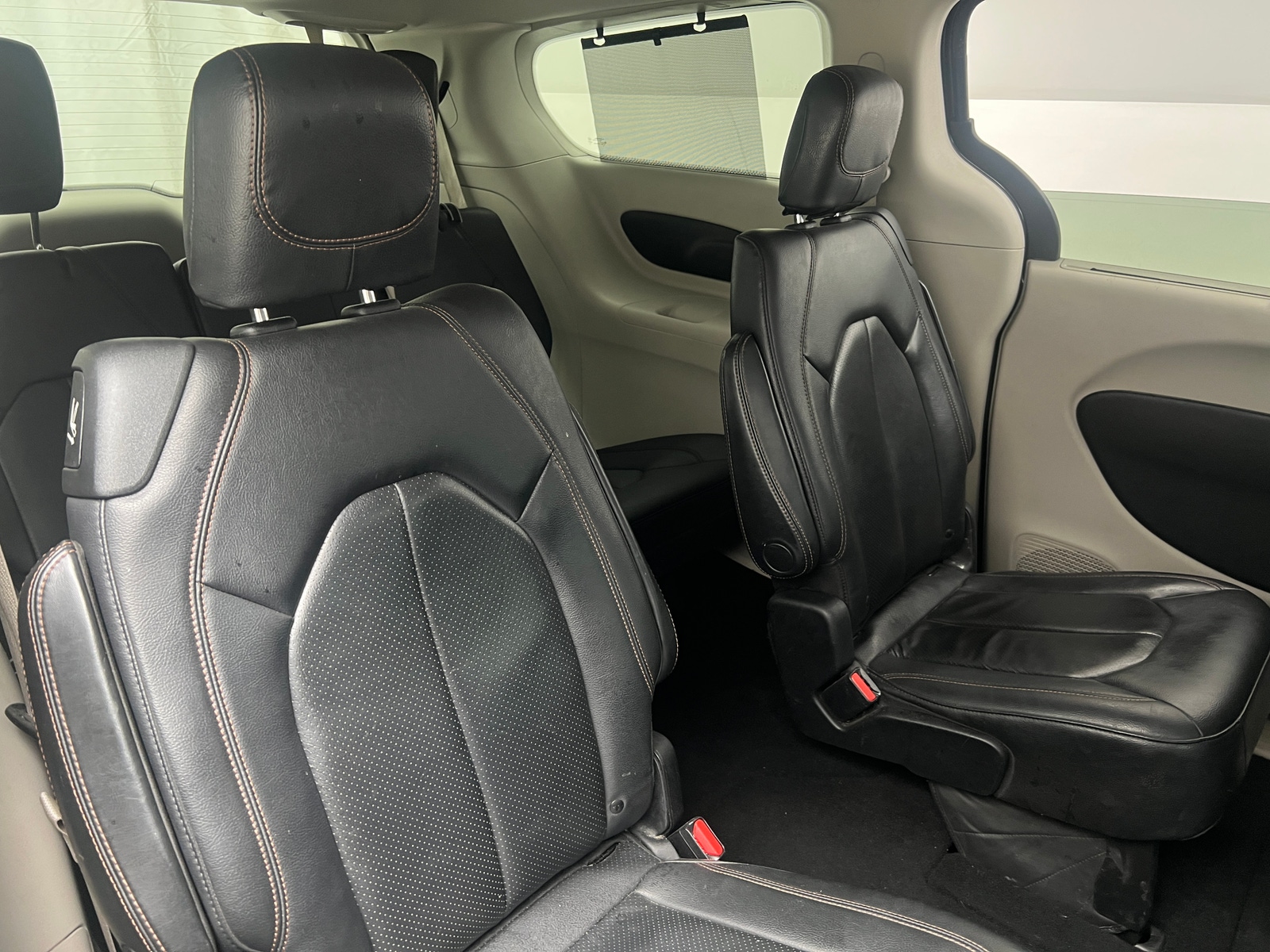 Thumbnail: 2020 Chrysler Pacifica - 5