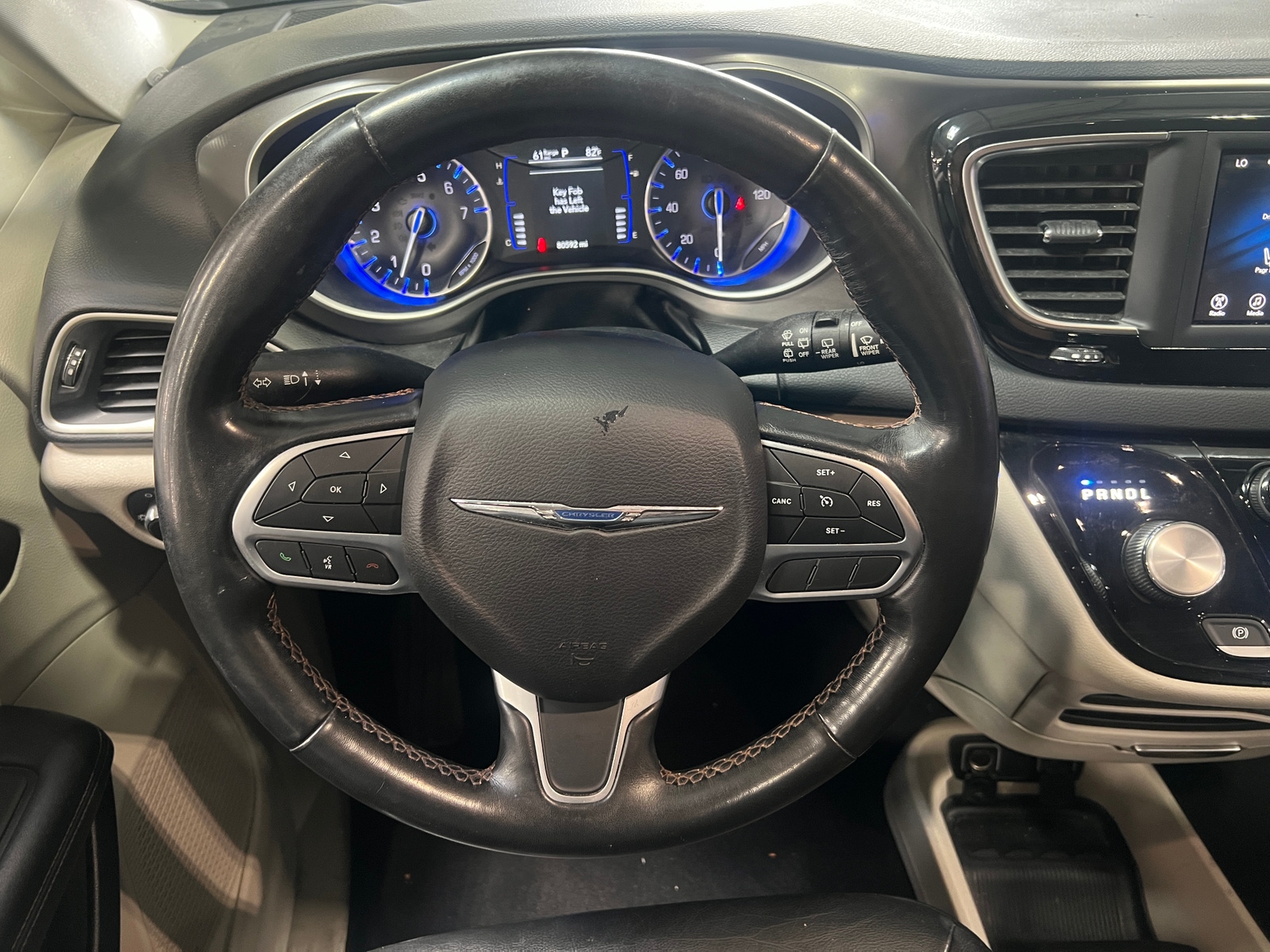 Thumbnail: 2020 Chrysler Pacifica - 4