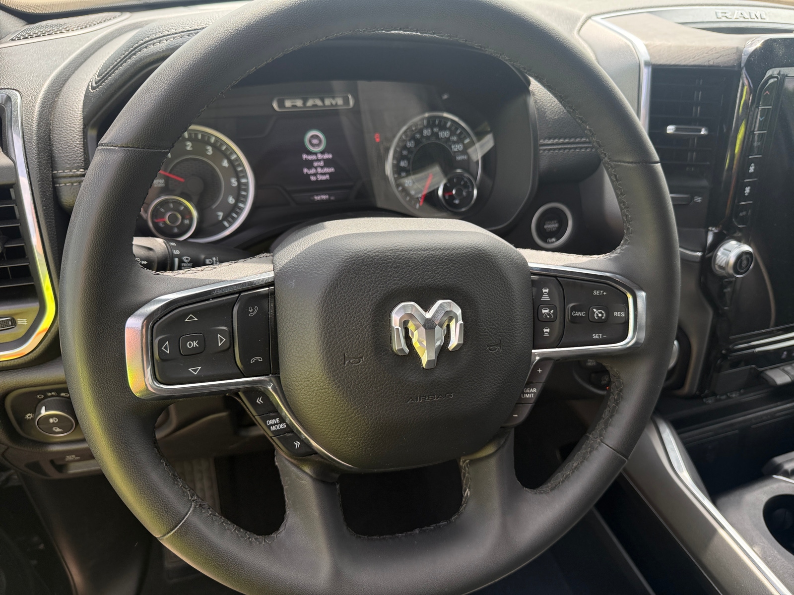 Thumbnail: 2025 RAM 1500 - 4