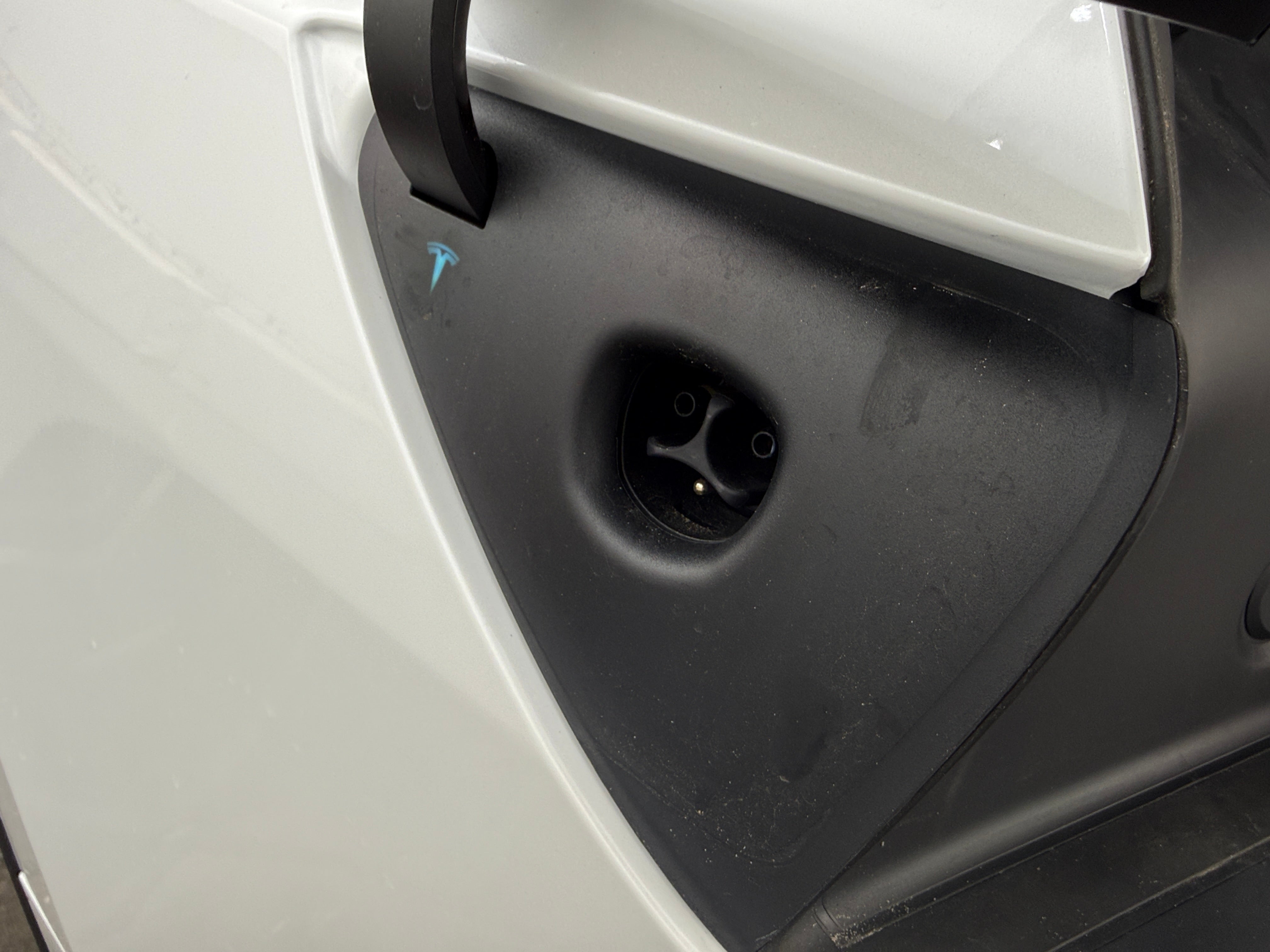 Used 2026 Tesla Model Y Long Range with VIN 7SAYGDED3TA432816 for sale in Auburn, WA