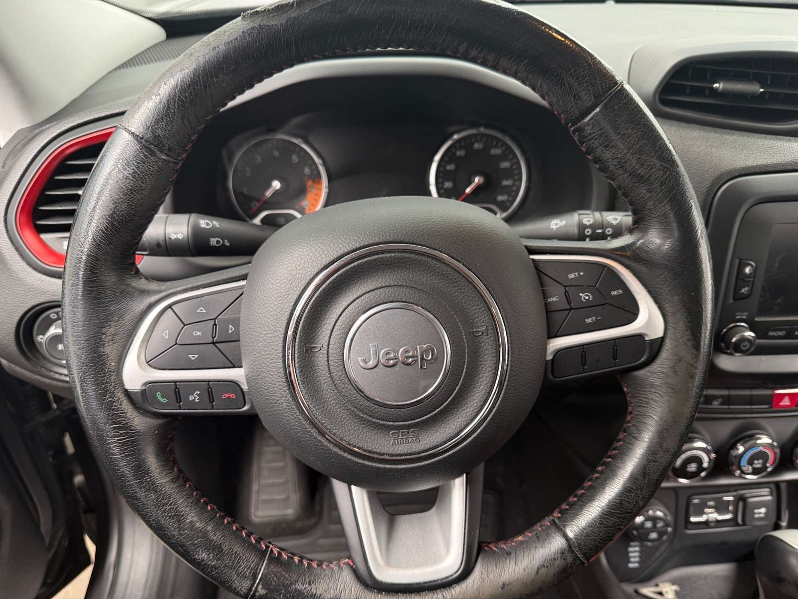 Thumbnail: 2017 Jeep Renegade - 5