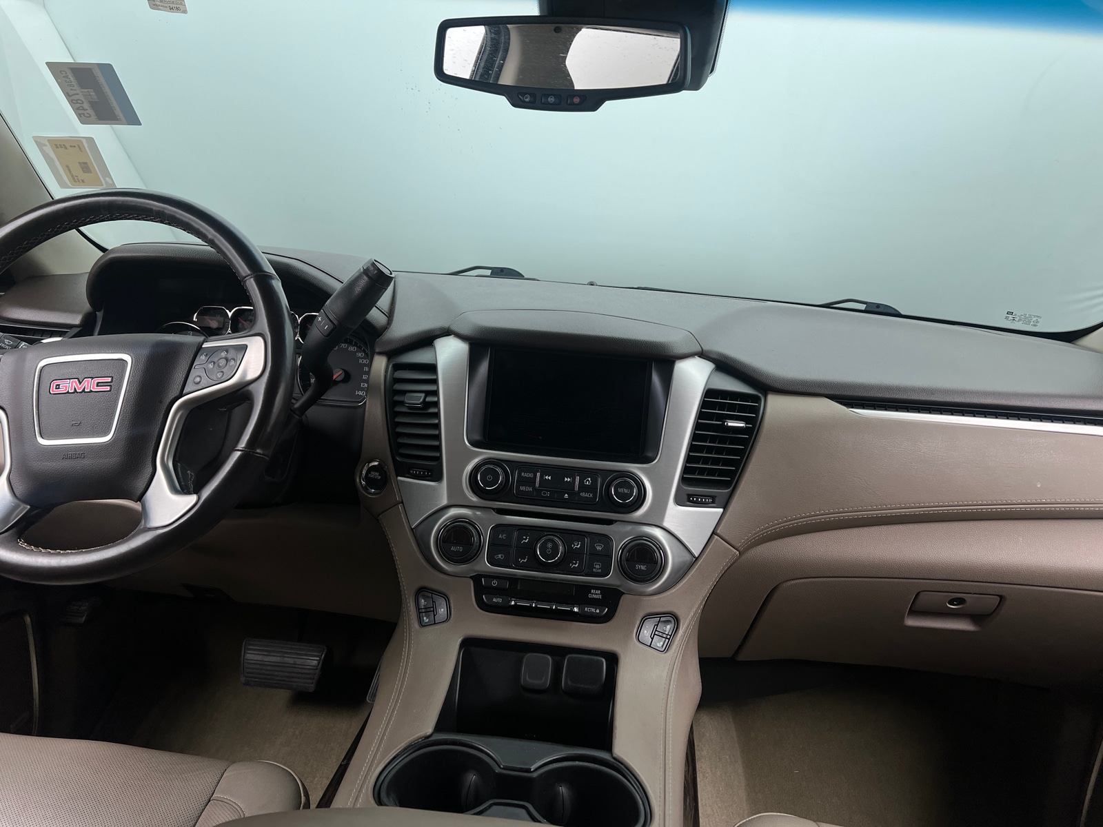 Thumbnail: 2018 GMC Yukon XL - 2